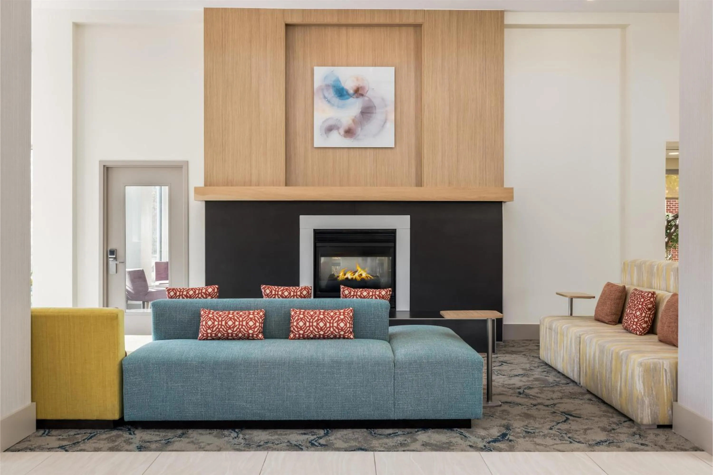 Lobby or reception in Hilton Garden Inn Mystic/Groton