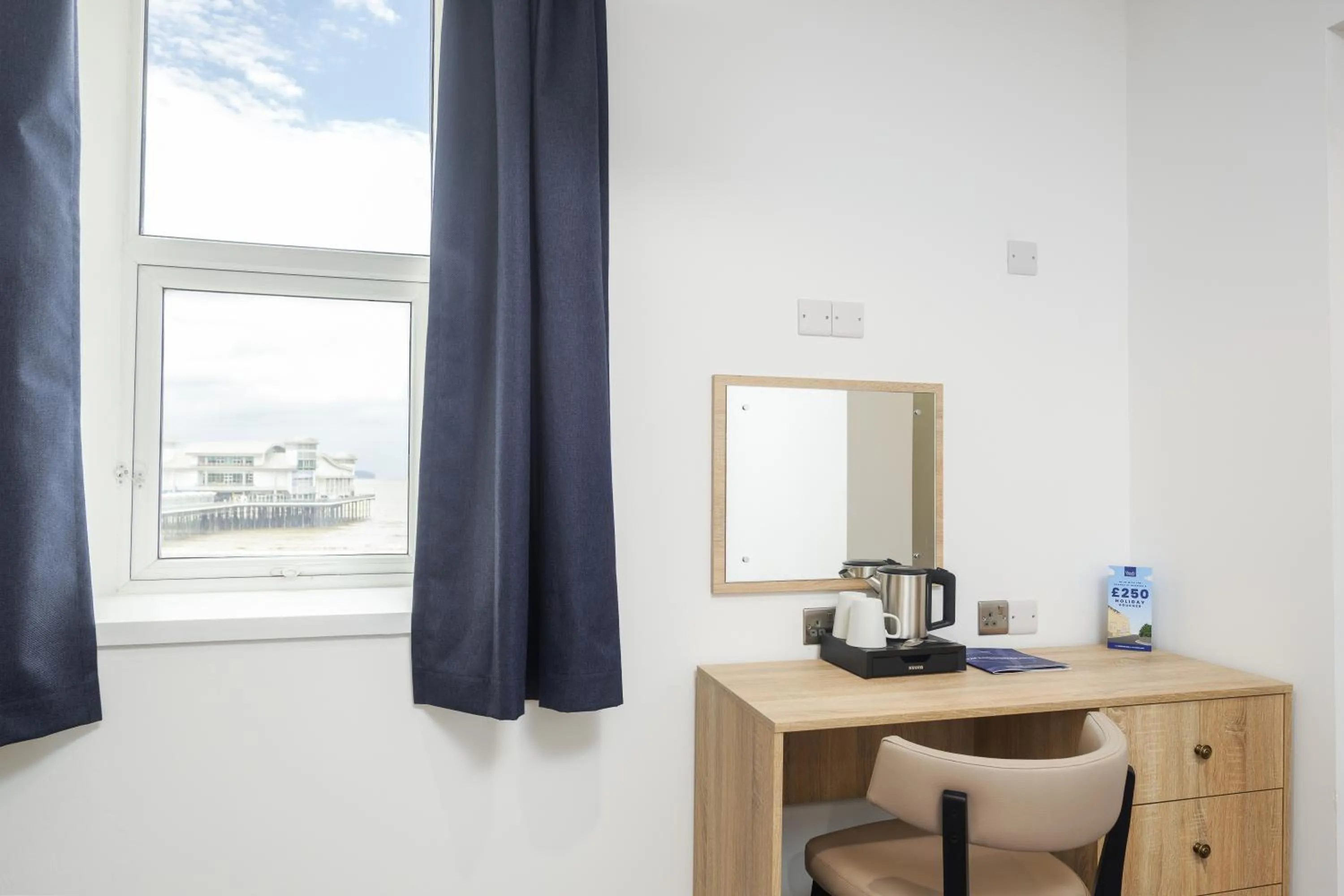 Coffee/tea facilities in The Sandringham Hotel