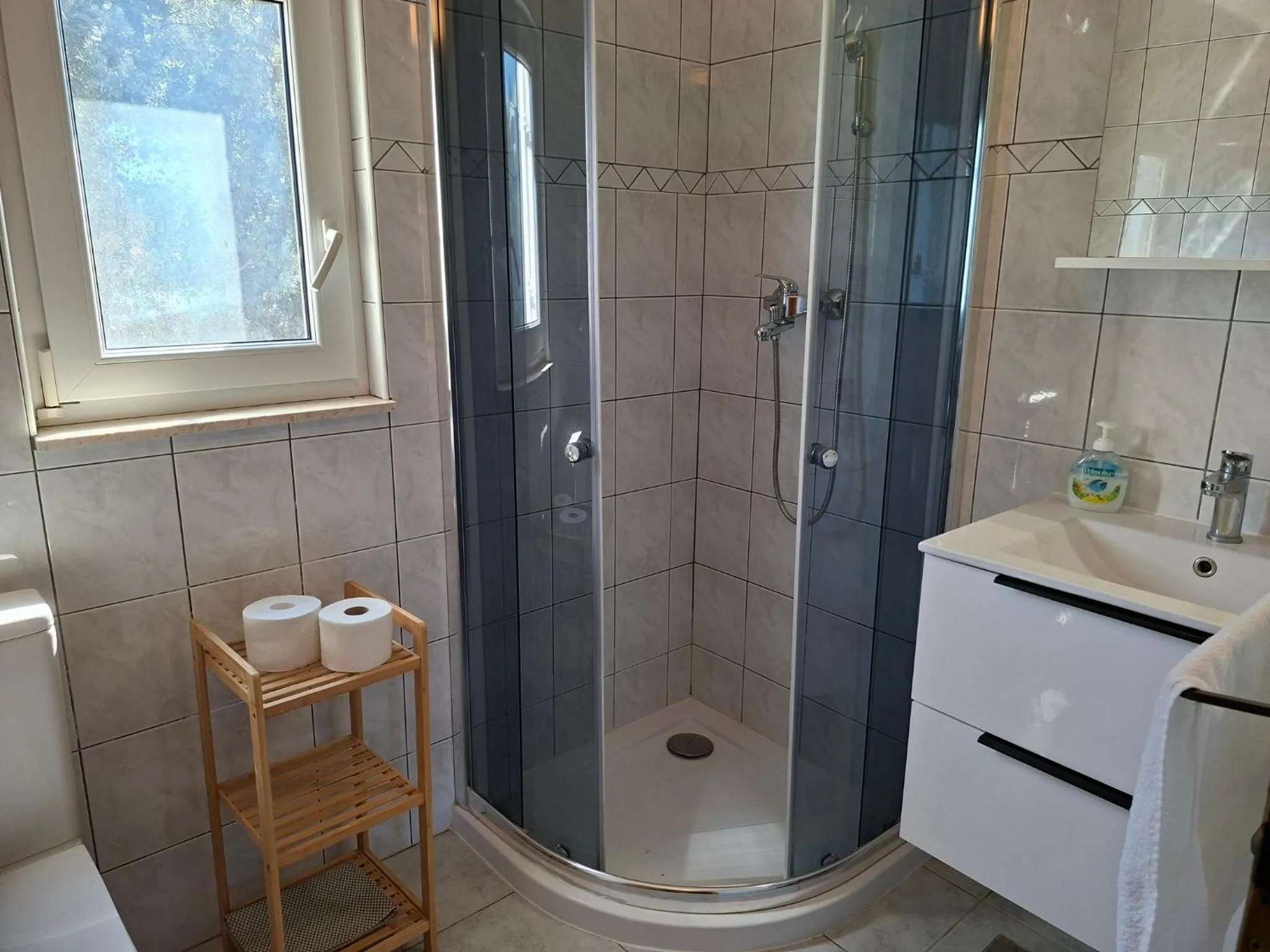 Shower in Apartments Mama