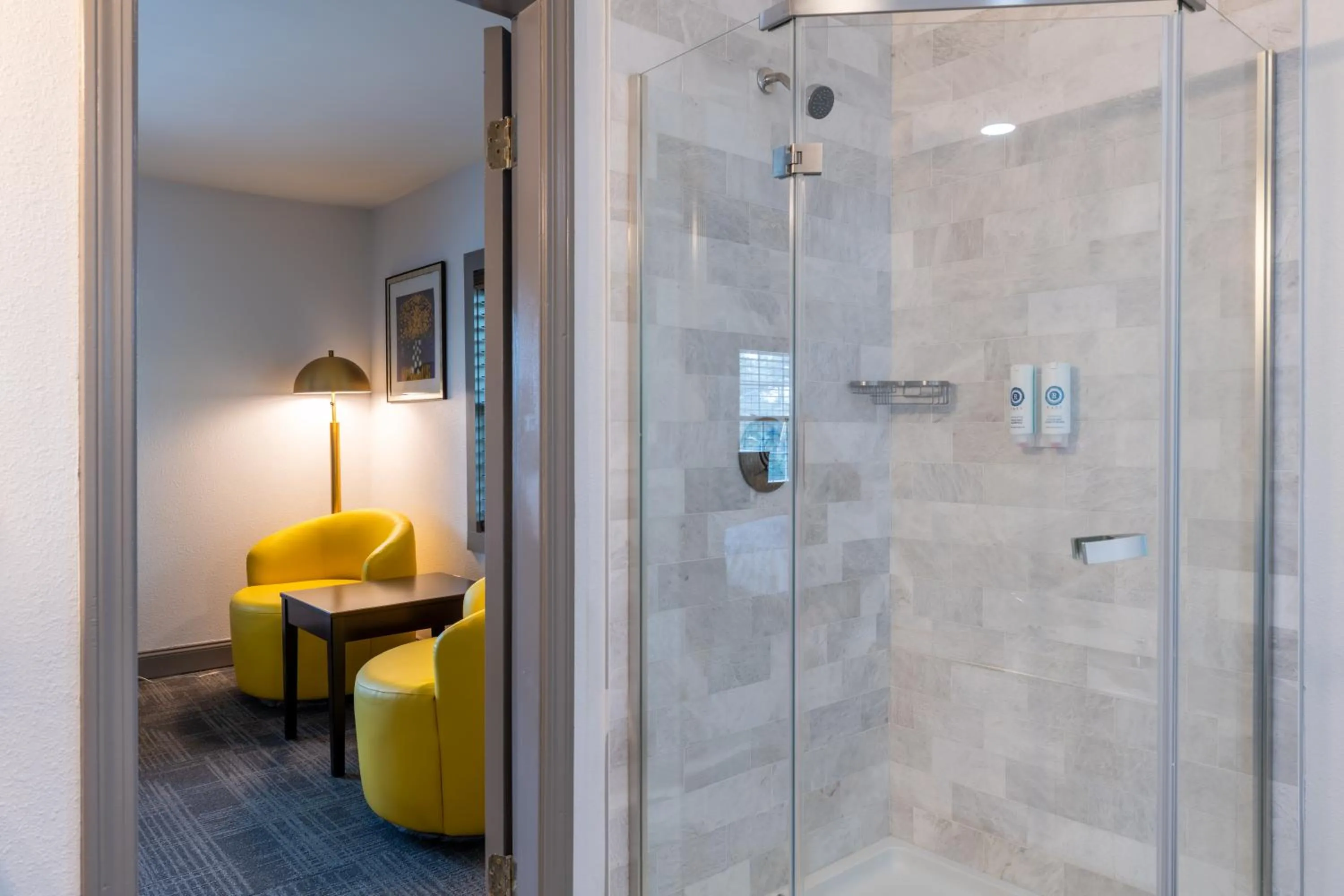 Shower in Comfort Inn Rockland - Boston