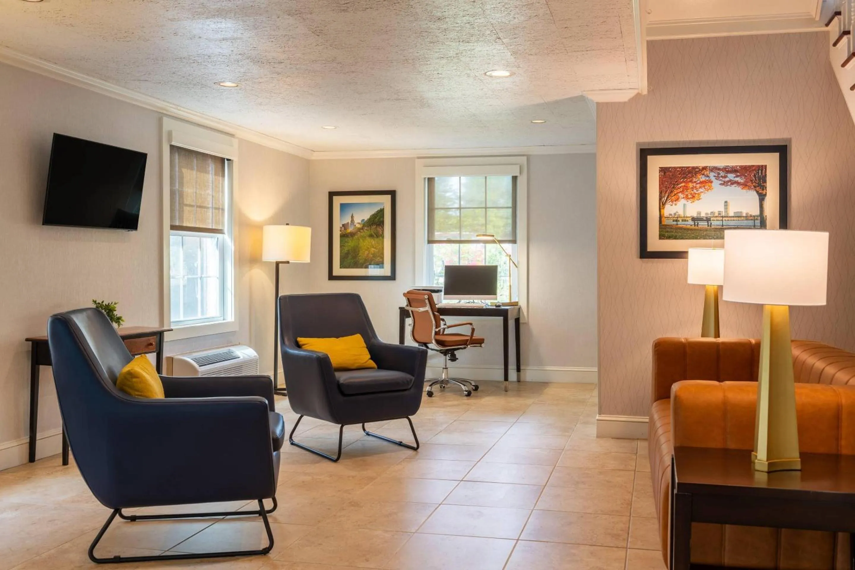 Lobby or reception in Comfort Inn Rockland - Boston