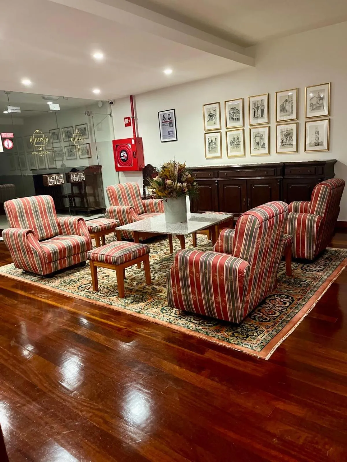 Property building in Hotel Dona Sofia