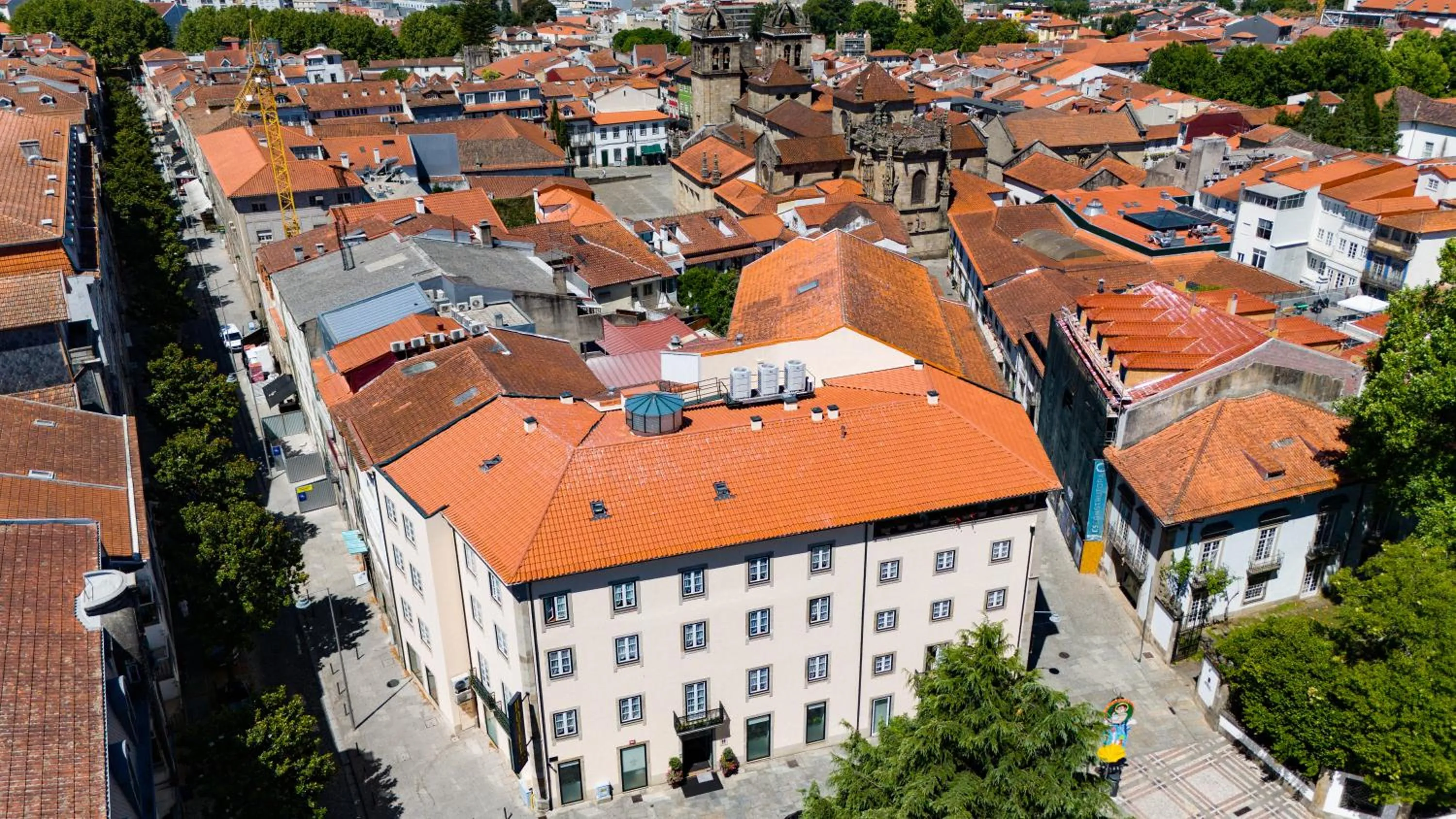 Property building in Hotel Dona Sofia