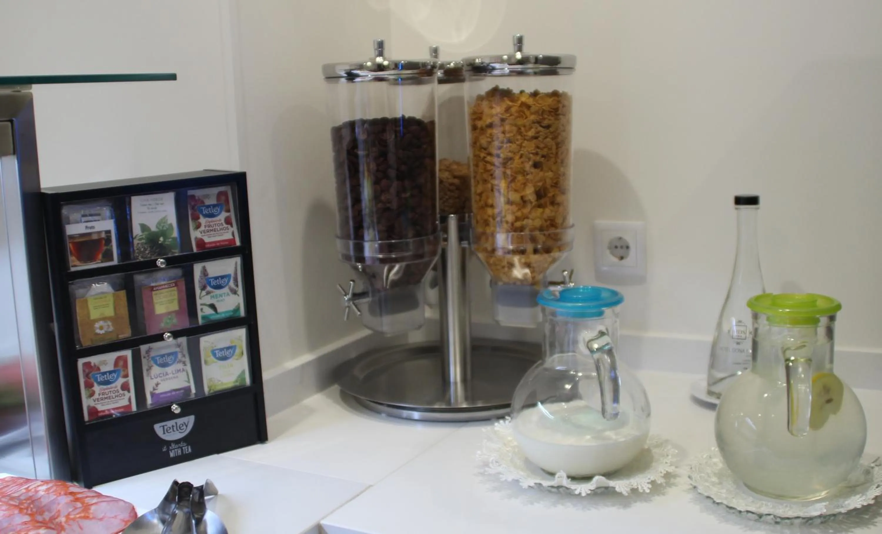 Food and drinks in Hotel Dona Sofia