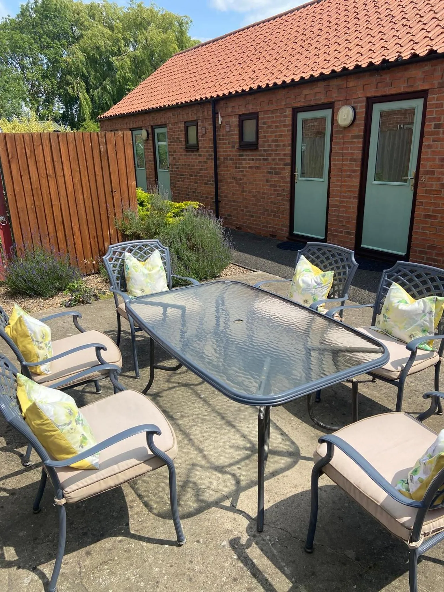 Patio in Willow Tree Cottages