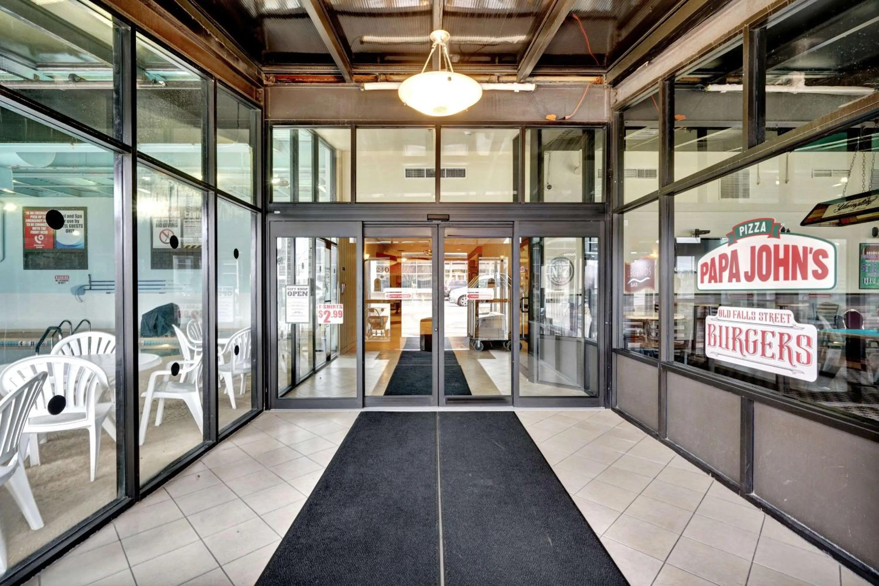 Property building in Quality Hotel & Suites At The Falls