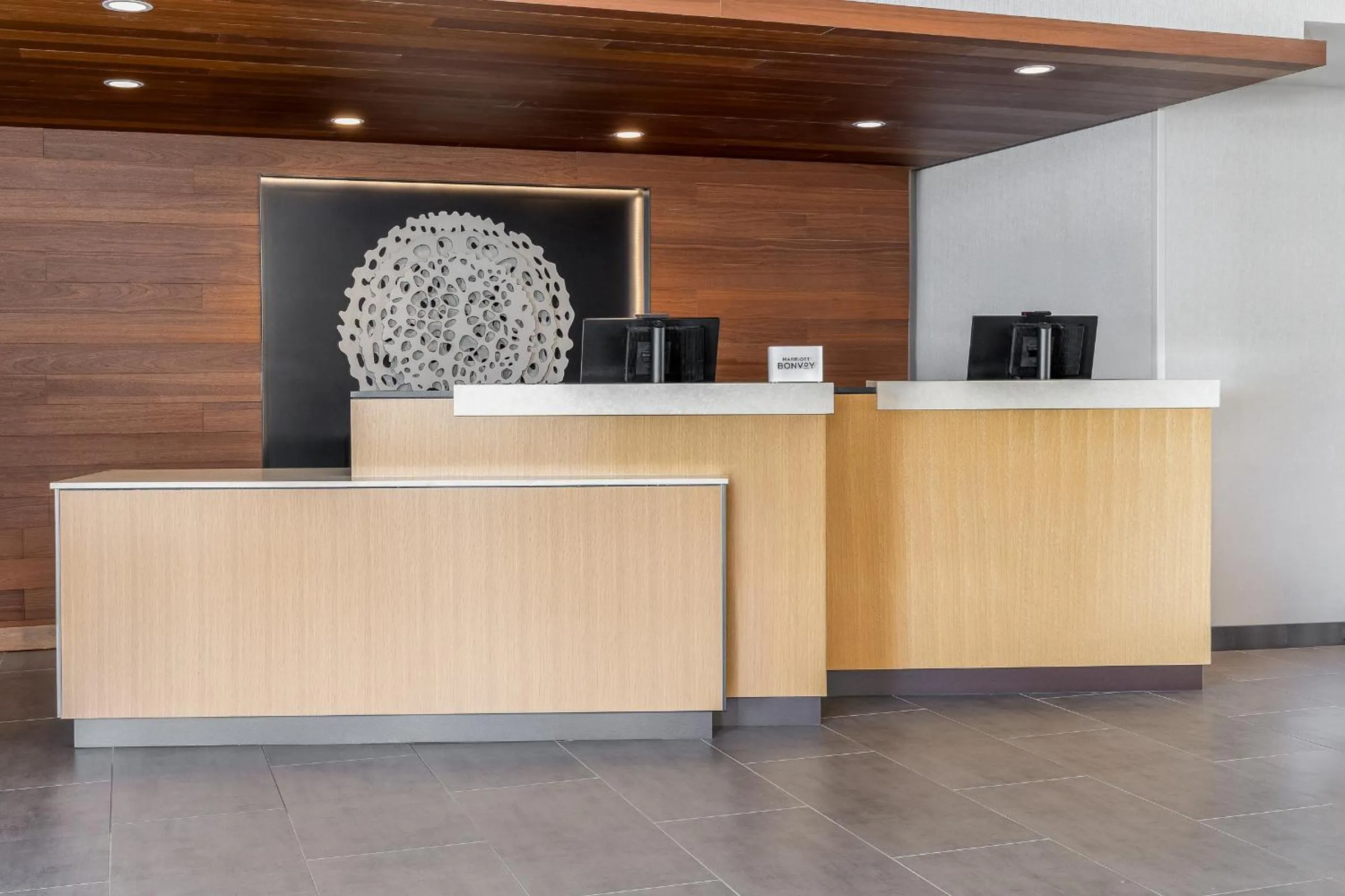 Lobby or reception in Fairfield by Marriott Inn & Suites Spokane Airport