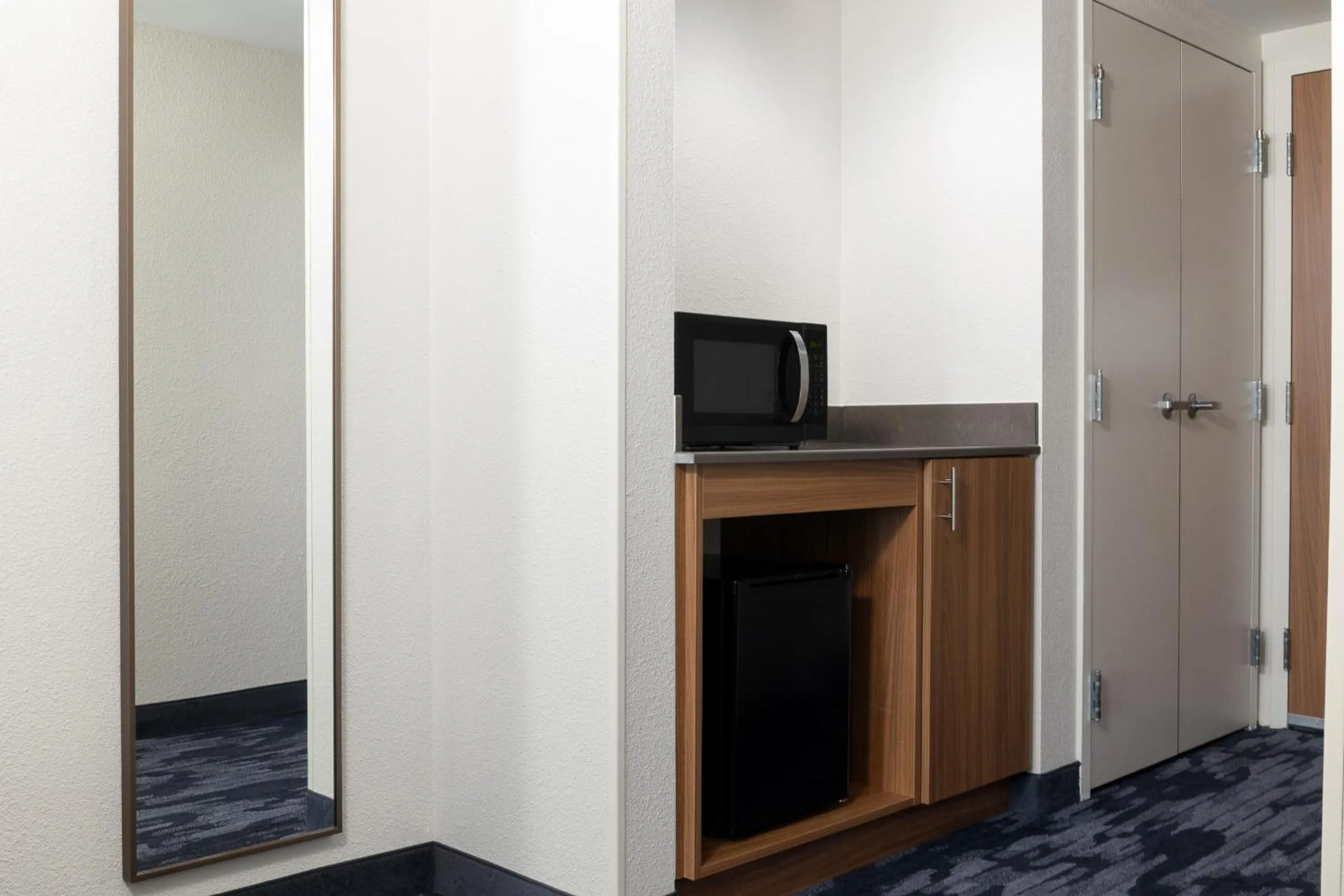 microwave in Fairfield by Marriott Inn & Suites Spokane Airport