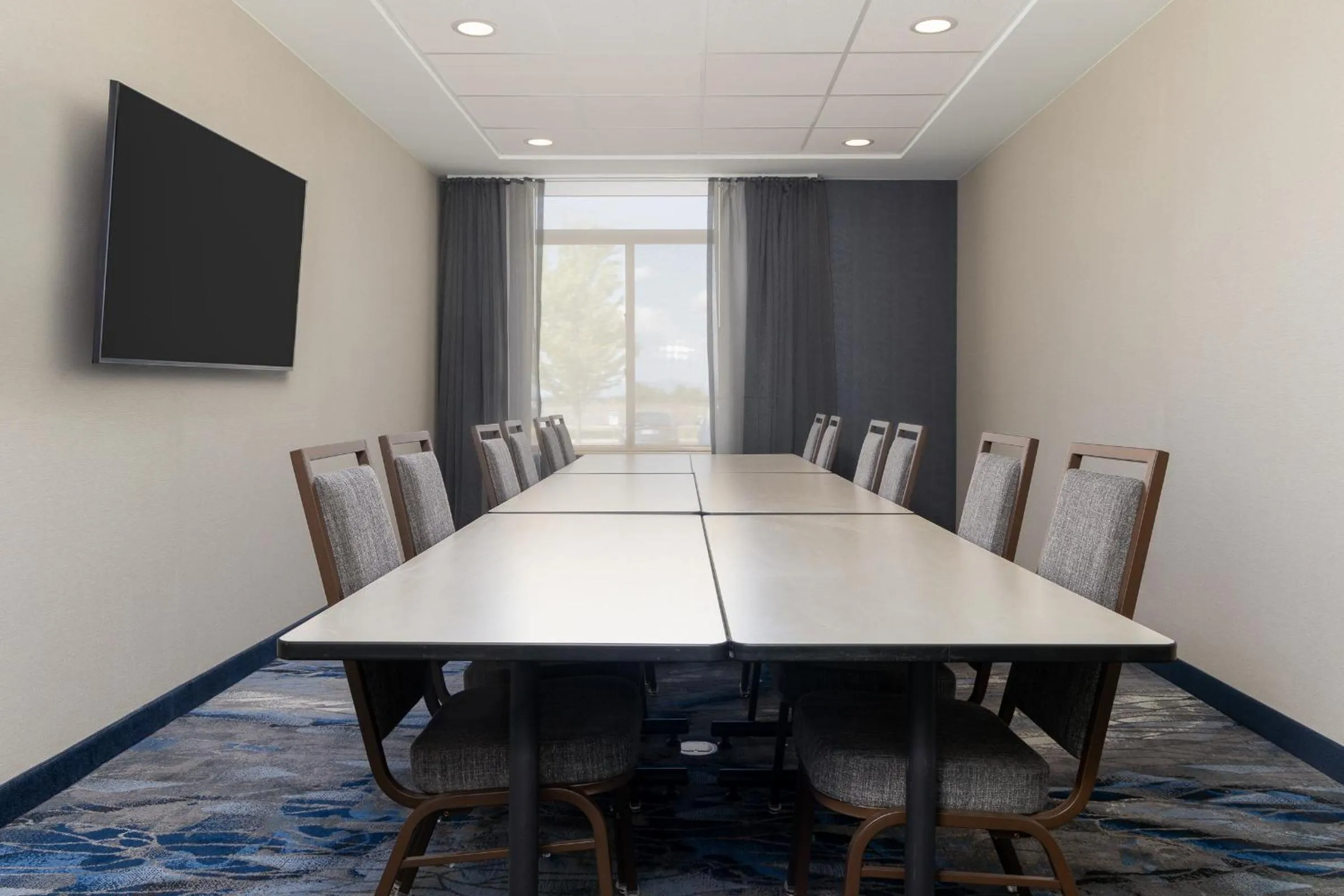 Meeting/conference room in Fairfield by Marriott Inn & Suites Spokane Airport