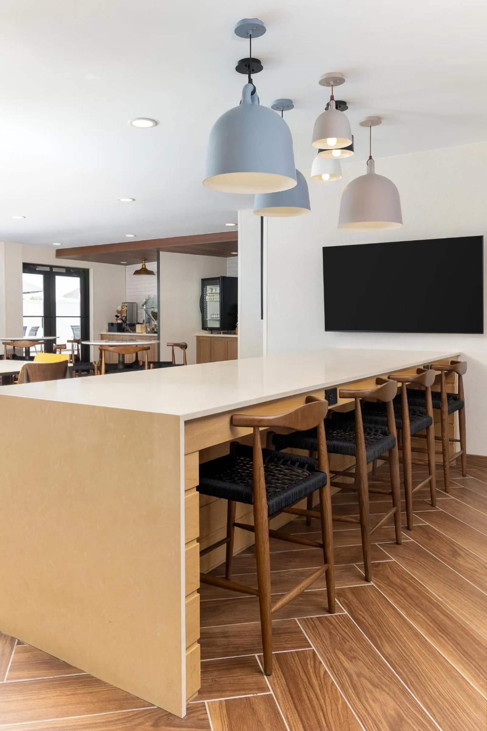 Dining area in Fairfield by Marriott Inn & Suites Spokane Airport