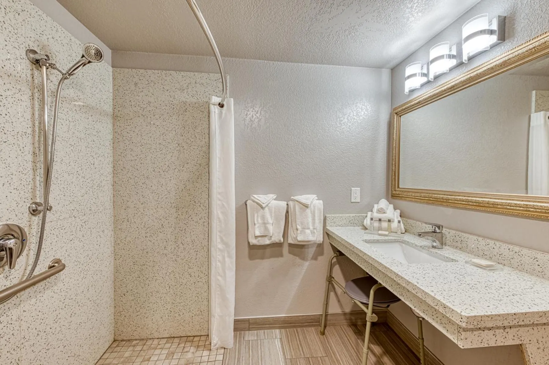 Bathroom in Amanzi Hotel, an Ascend Collection Hotel