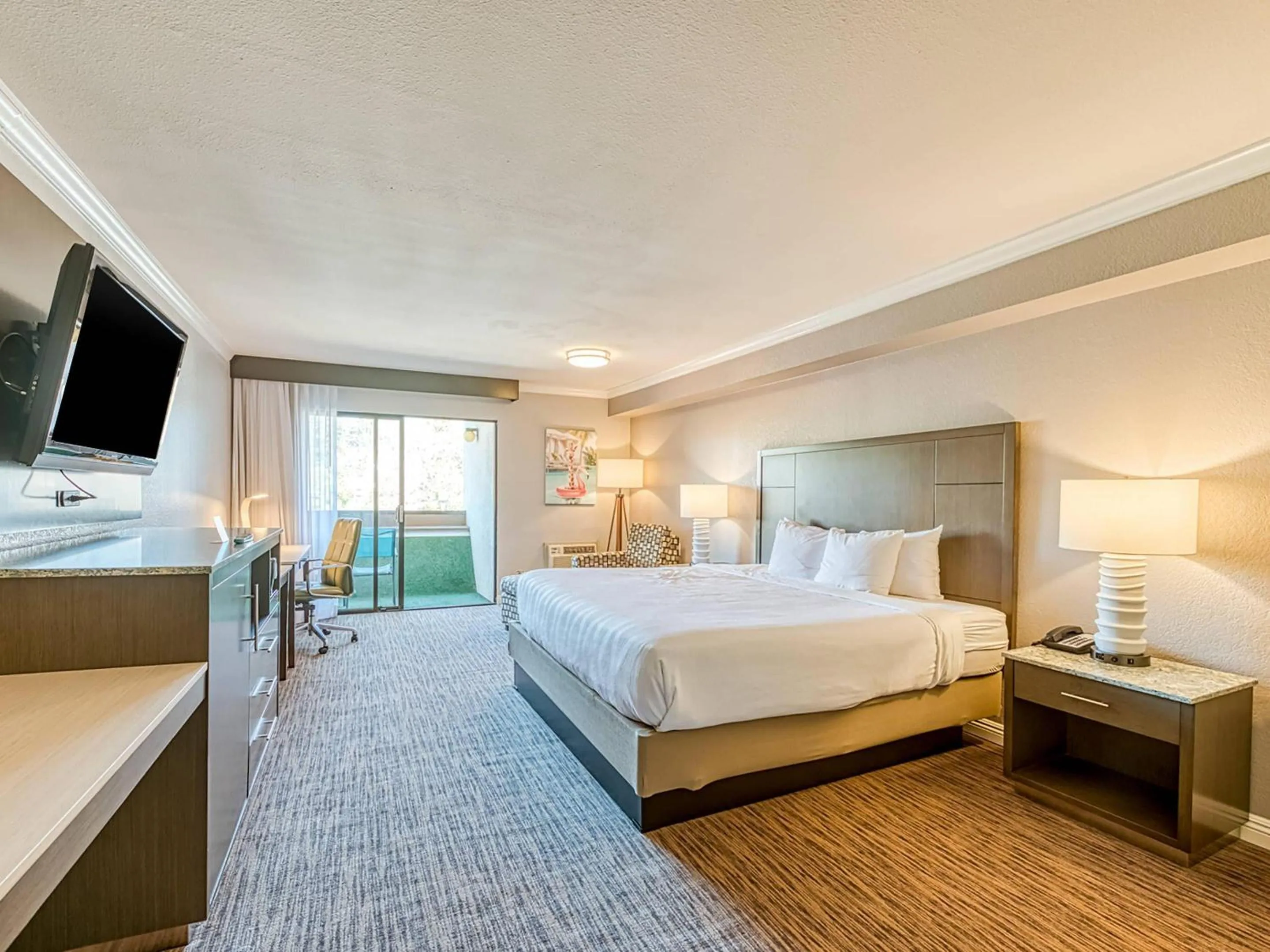 Bedroom, Bed in Amanzi Hotel, an Ascend Collection Hotel