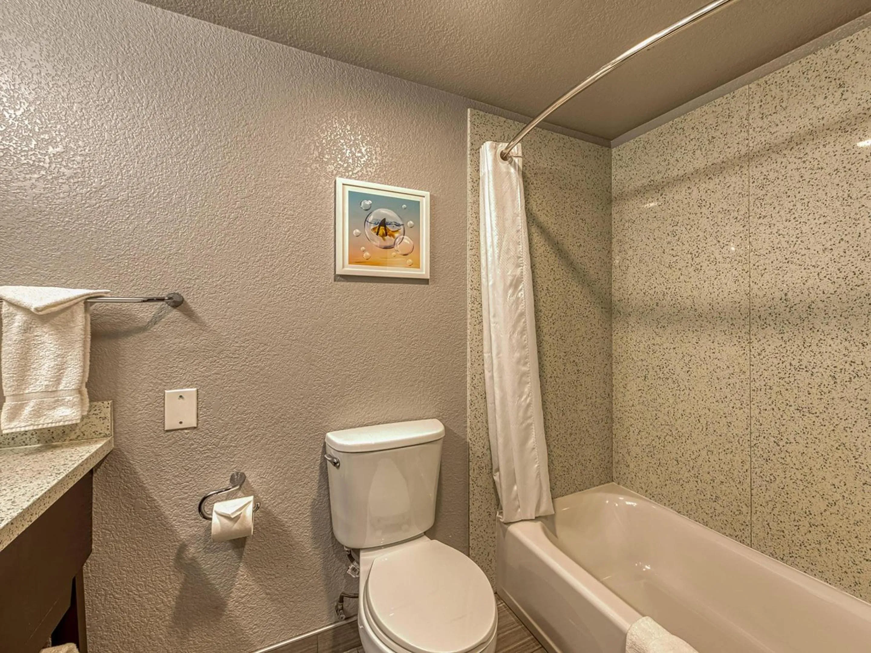 Bedroom in Amanzi Hotel, an Ascend Collection Hotel