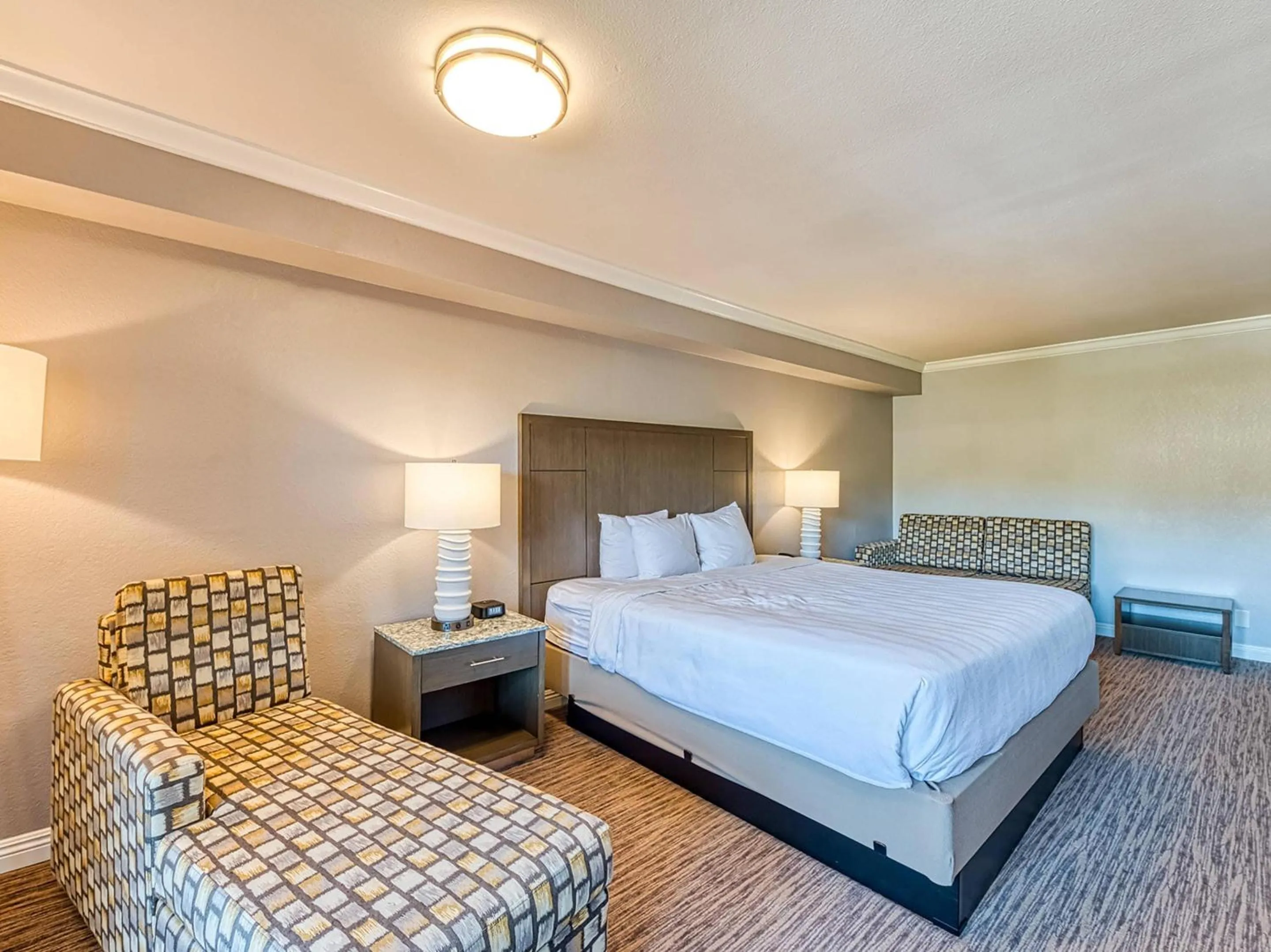 Bedroom, Bed in Amanzi Hotel, an Ascend Collection Hotel