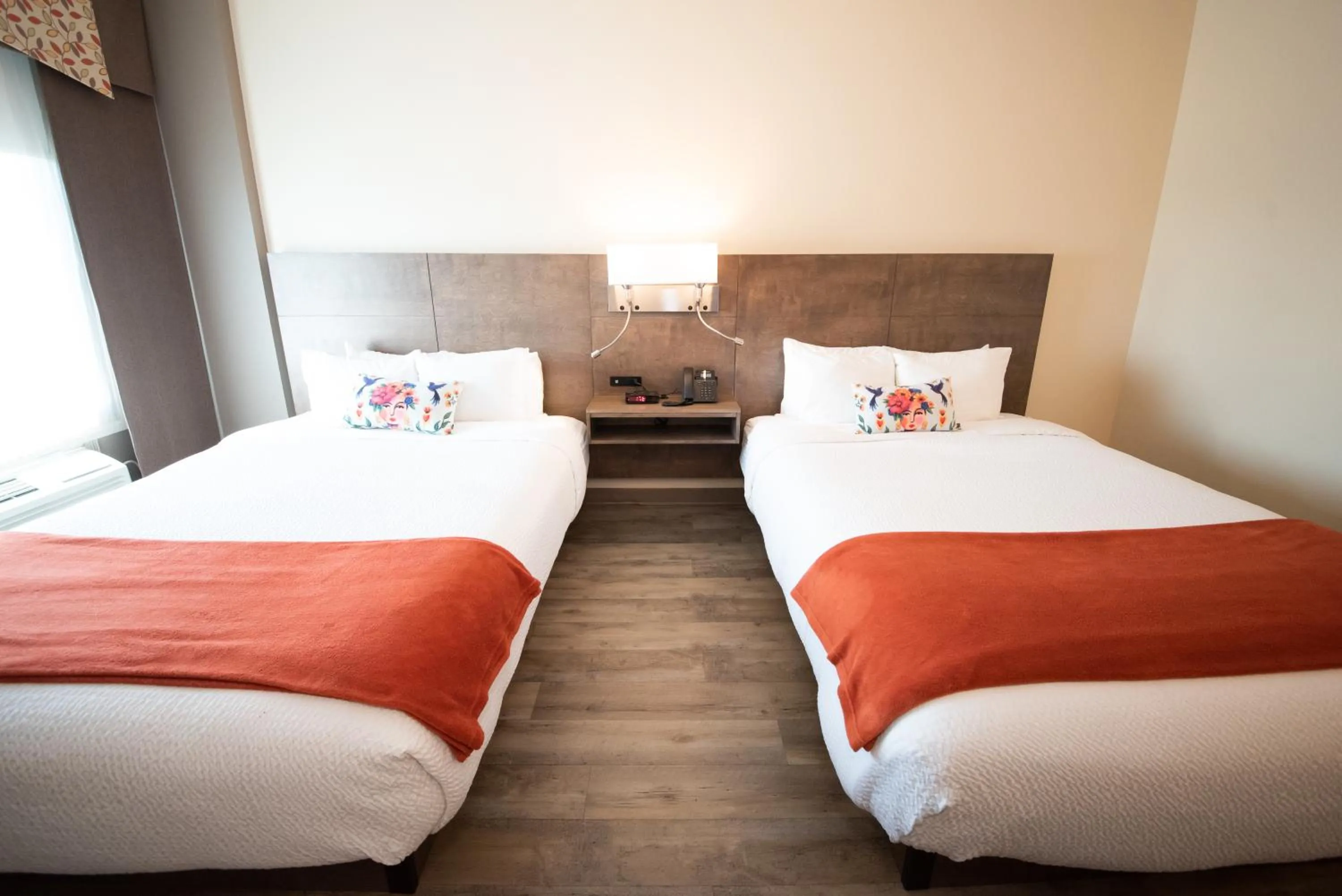 Bed in Days Inn by Wyndham Berthierville