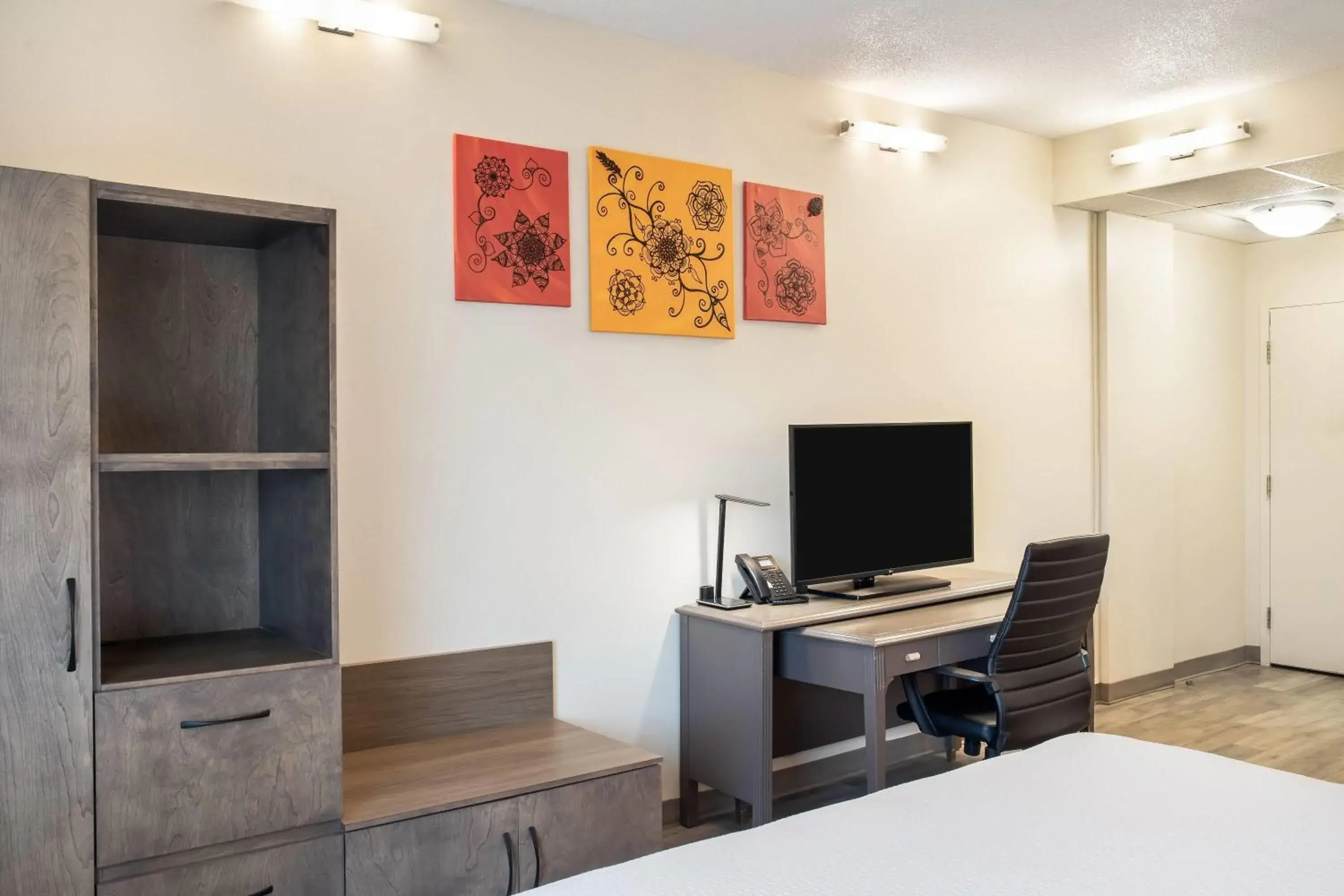 Bed in Days Inn by Wyndham Berthierville Bed in Days Inn by Wyndham Berthierville