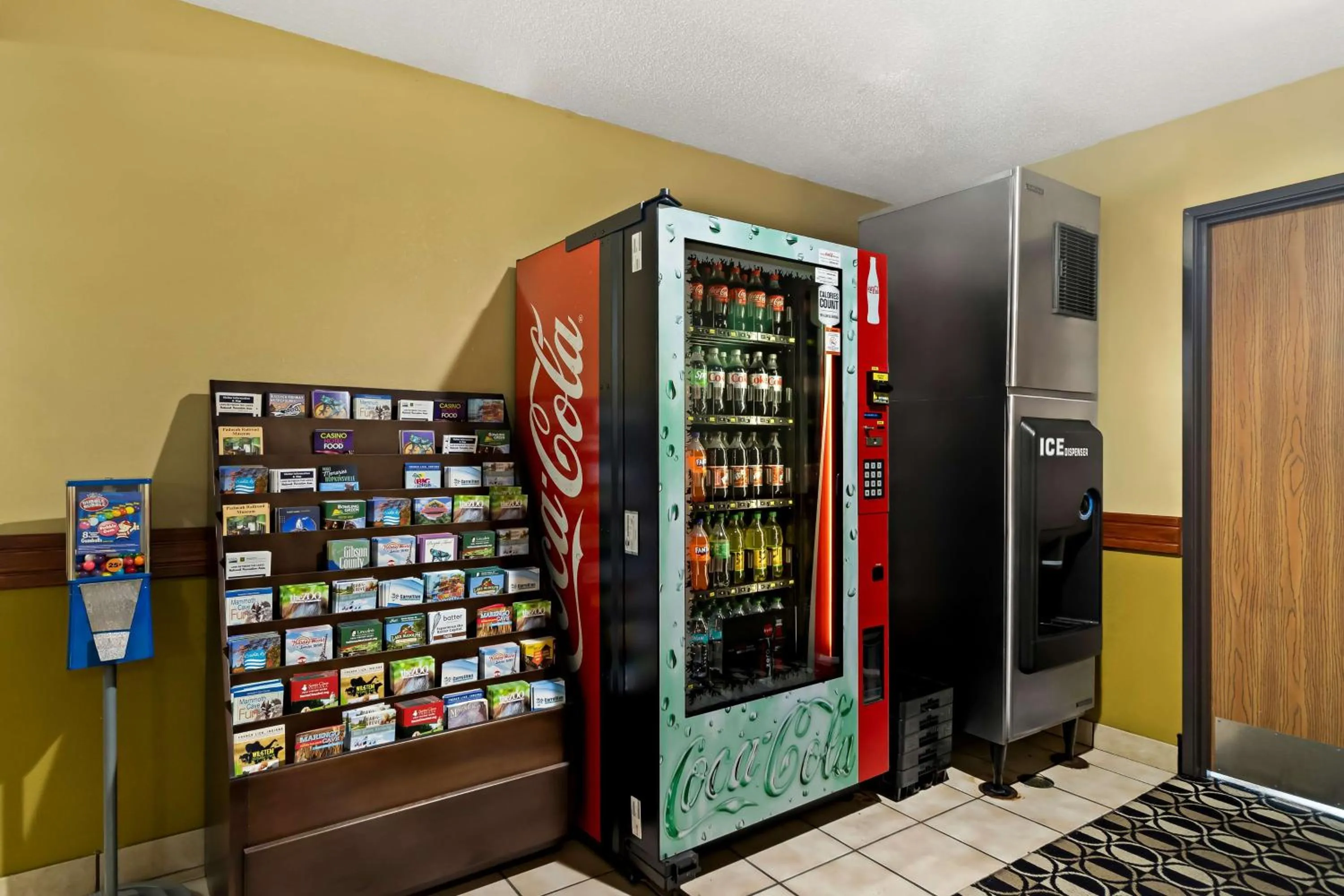 Property building in Best Western Paducah Inn