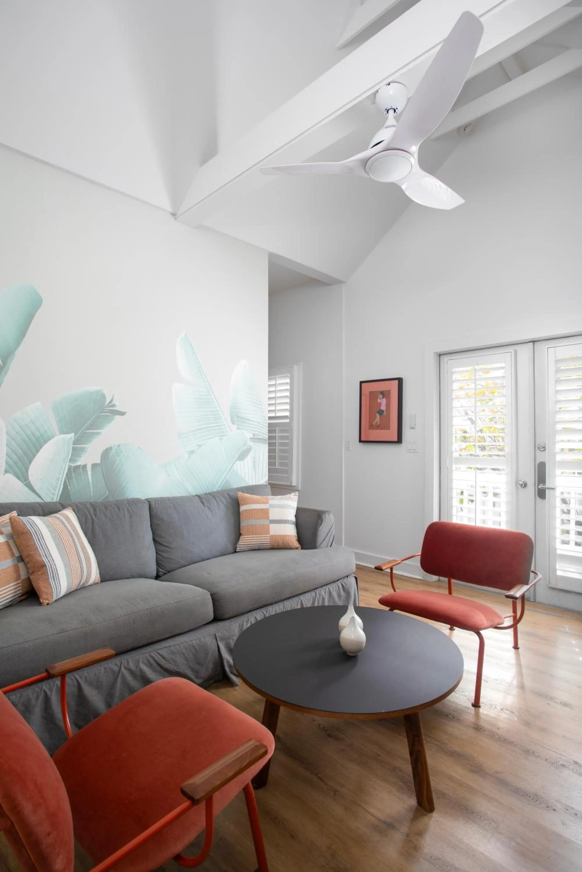 Living room in Paradise Inn - Adult Exclusive