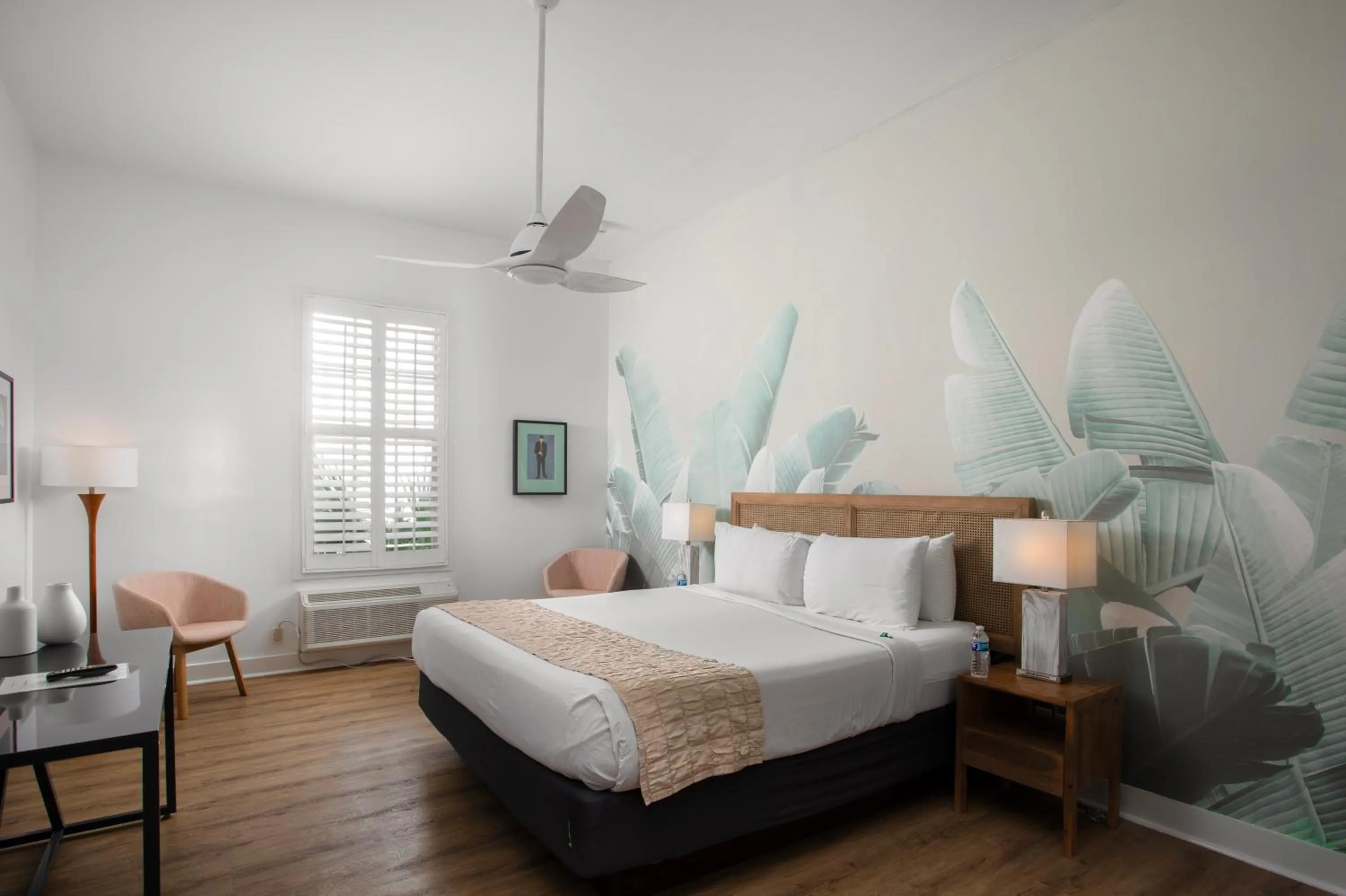 Bedroom, Bed in Paradise Inn - Adult Exclusive