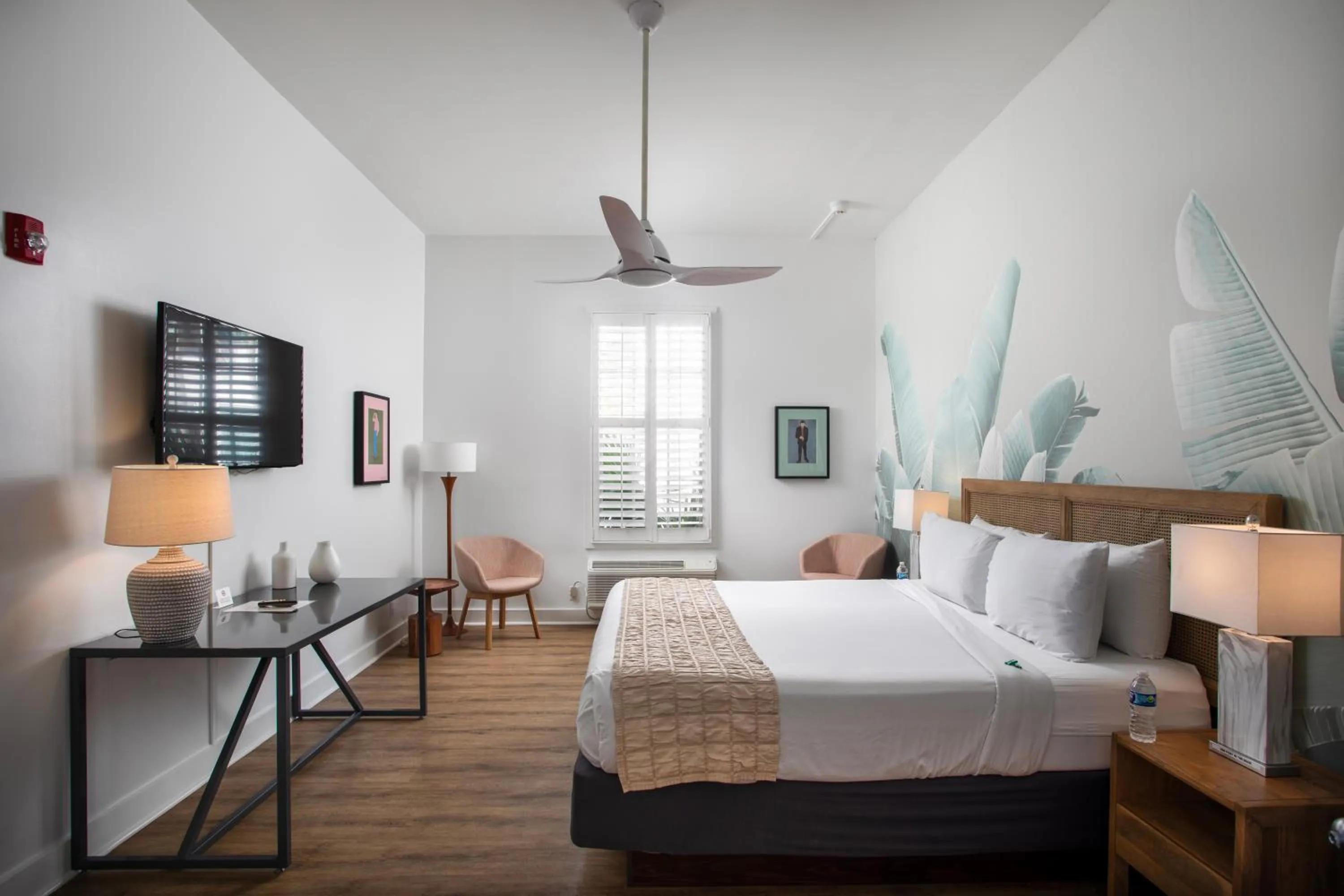 Bedroom, Bed in Paradise Inn - Adult Exclusive