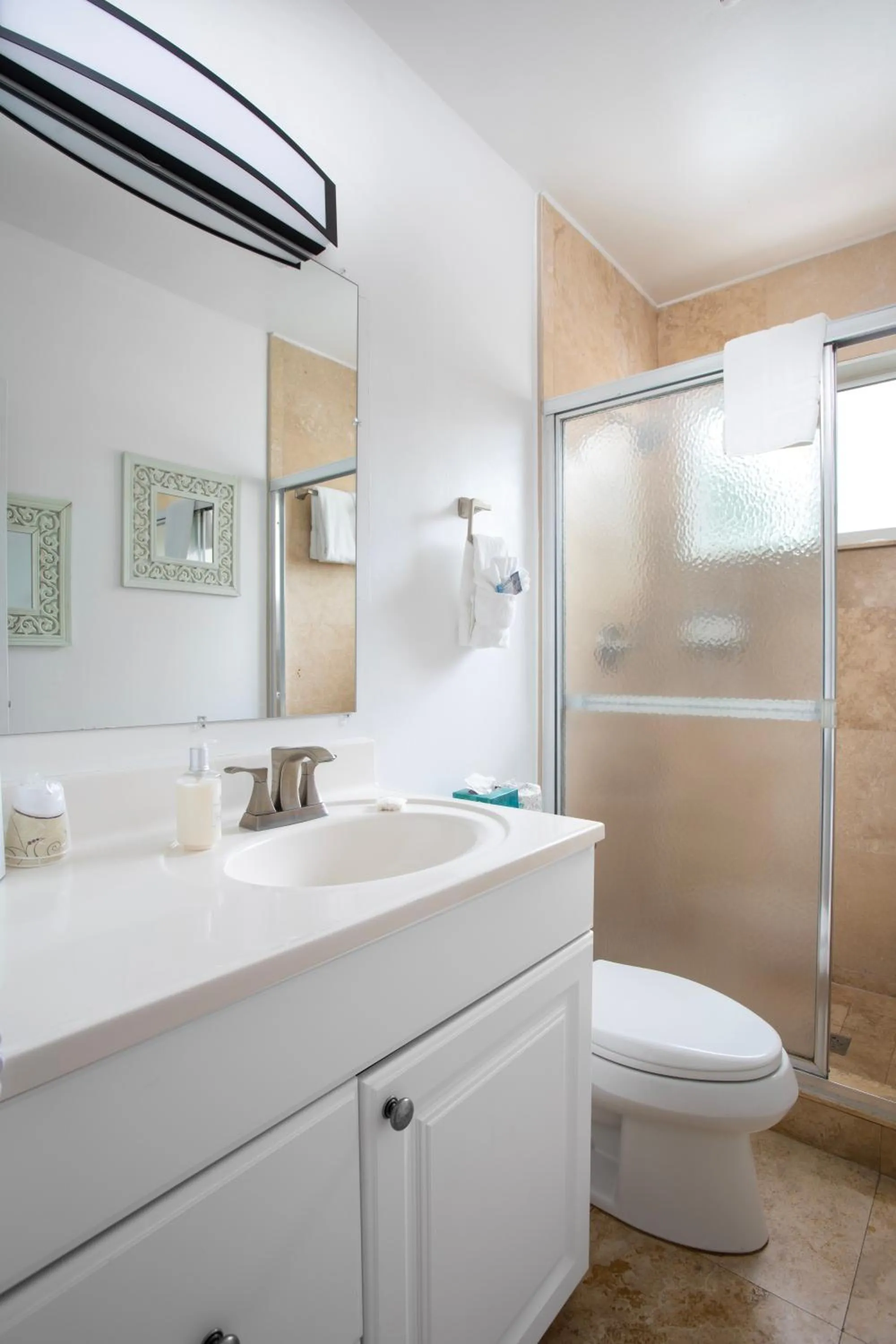 Bathroom in Paradise Inn - Adult Exclusive