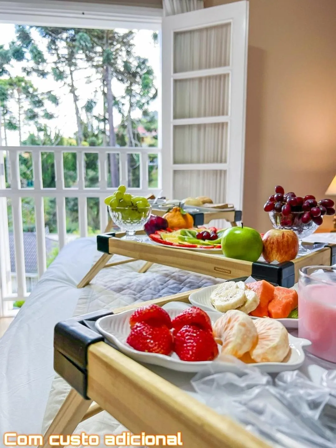 Breakfast in Pousada Nacional Inn Campos do Jordão