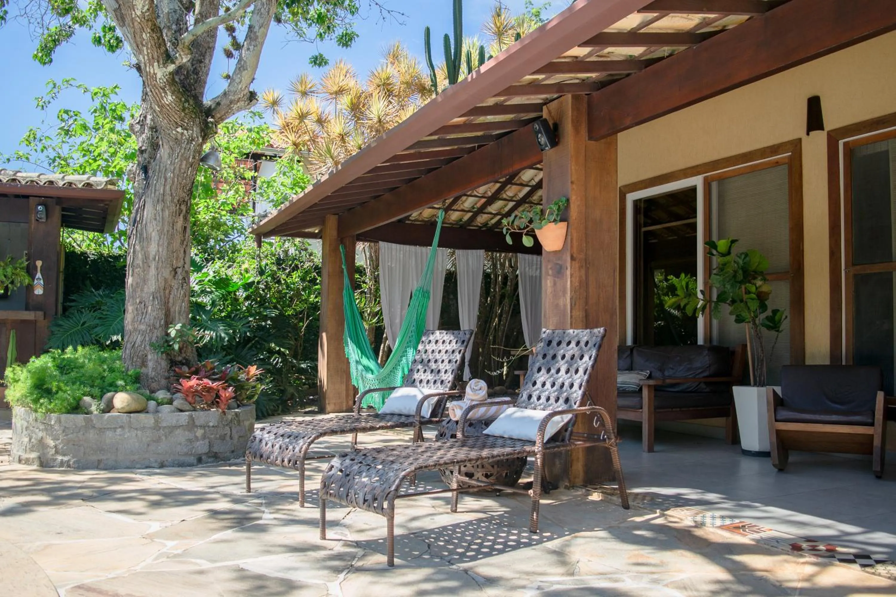 Patio in Pousada da Cyssa