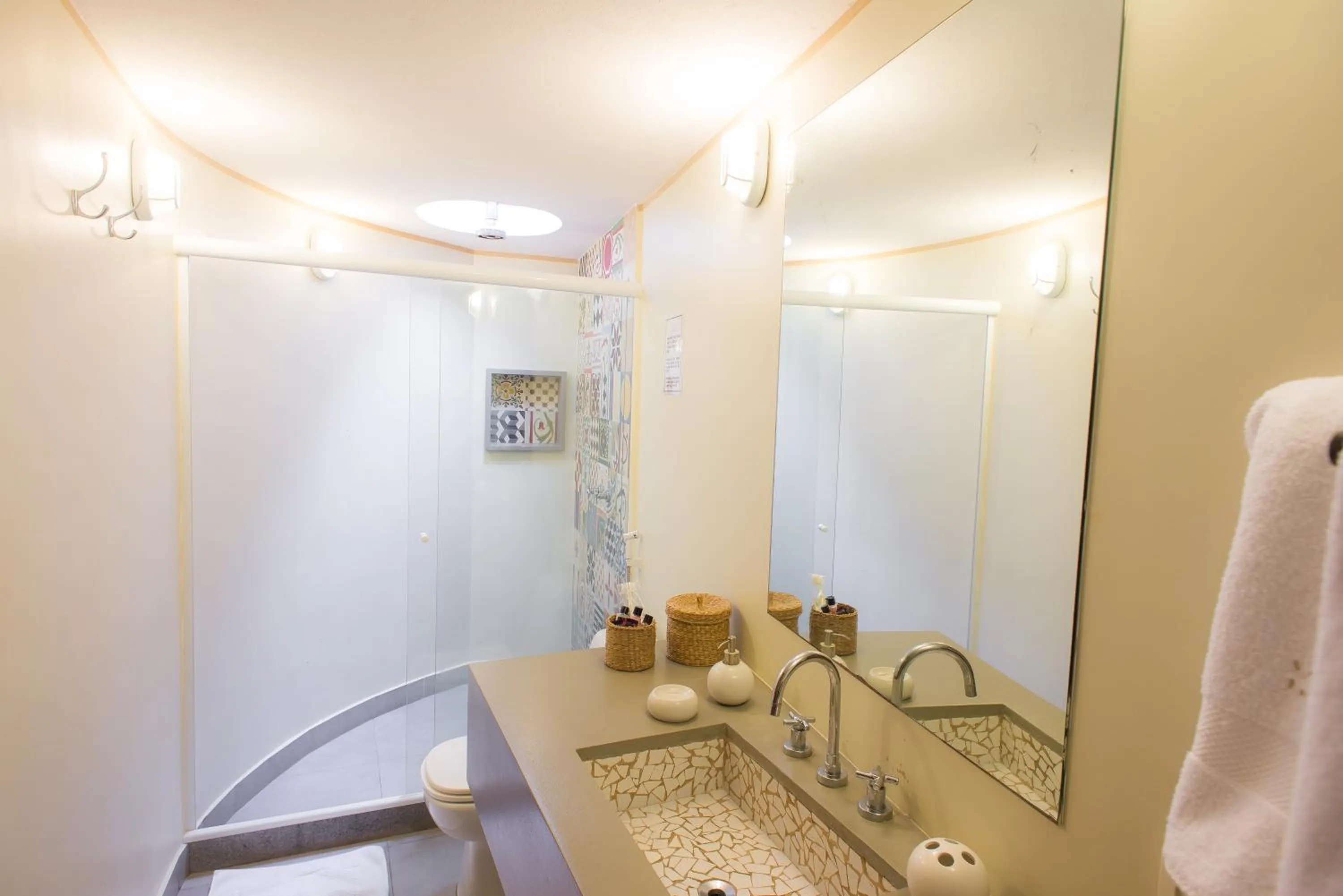 Bathroom in Pousada da Cyssa