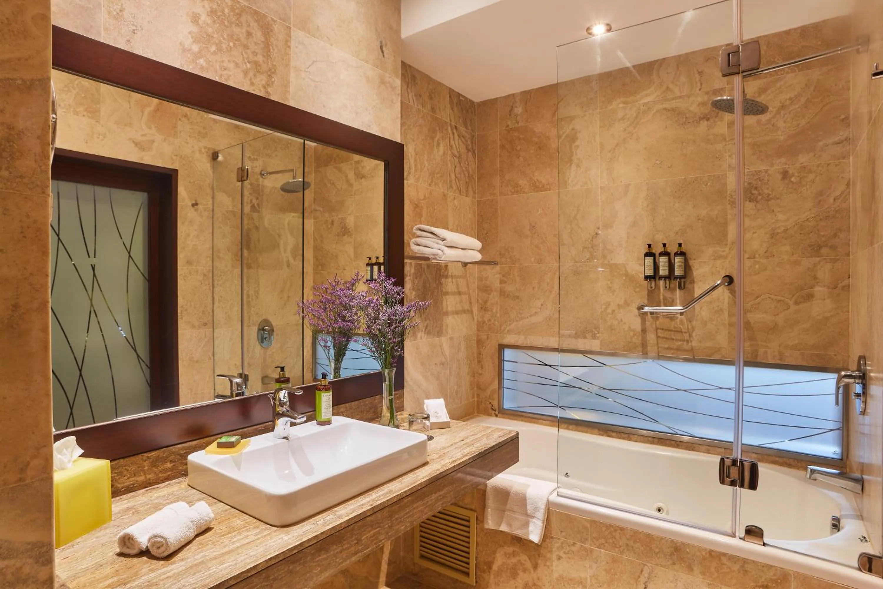 Bathroom in Manto Hotel Lima - MGallery Collection