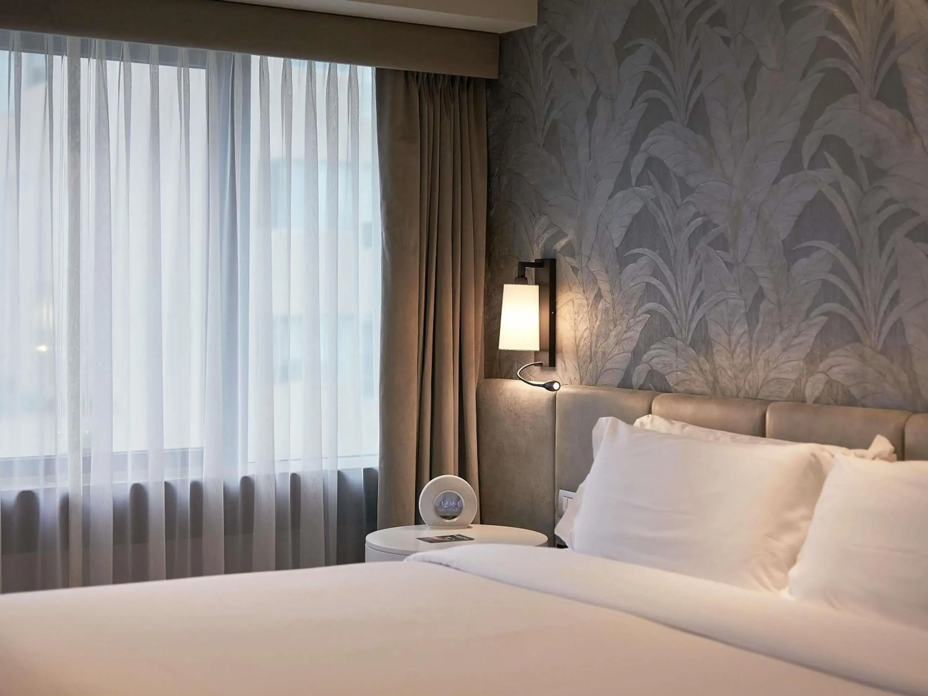 Classic King Room in Manto Hotel Lima - MGallery Collection Classic King Room in Manto Hotel Lima - MGallery Collection