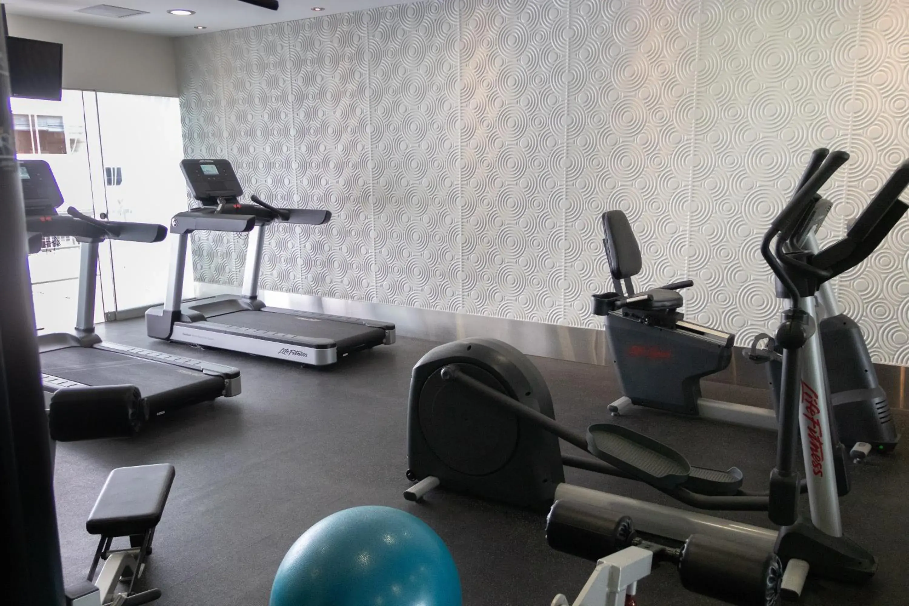 Fitness centre/facilities in Manto Hotel Lima - MGallery Collection Fitness centre/facilities in Manto Hotel Lima - MGallery Collection