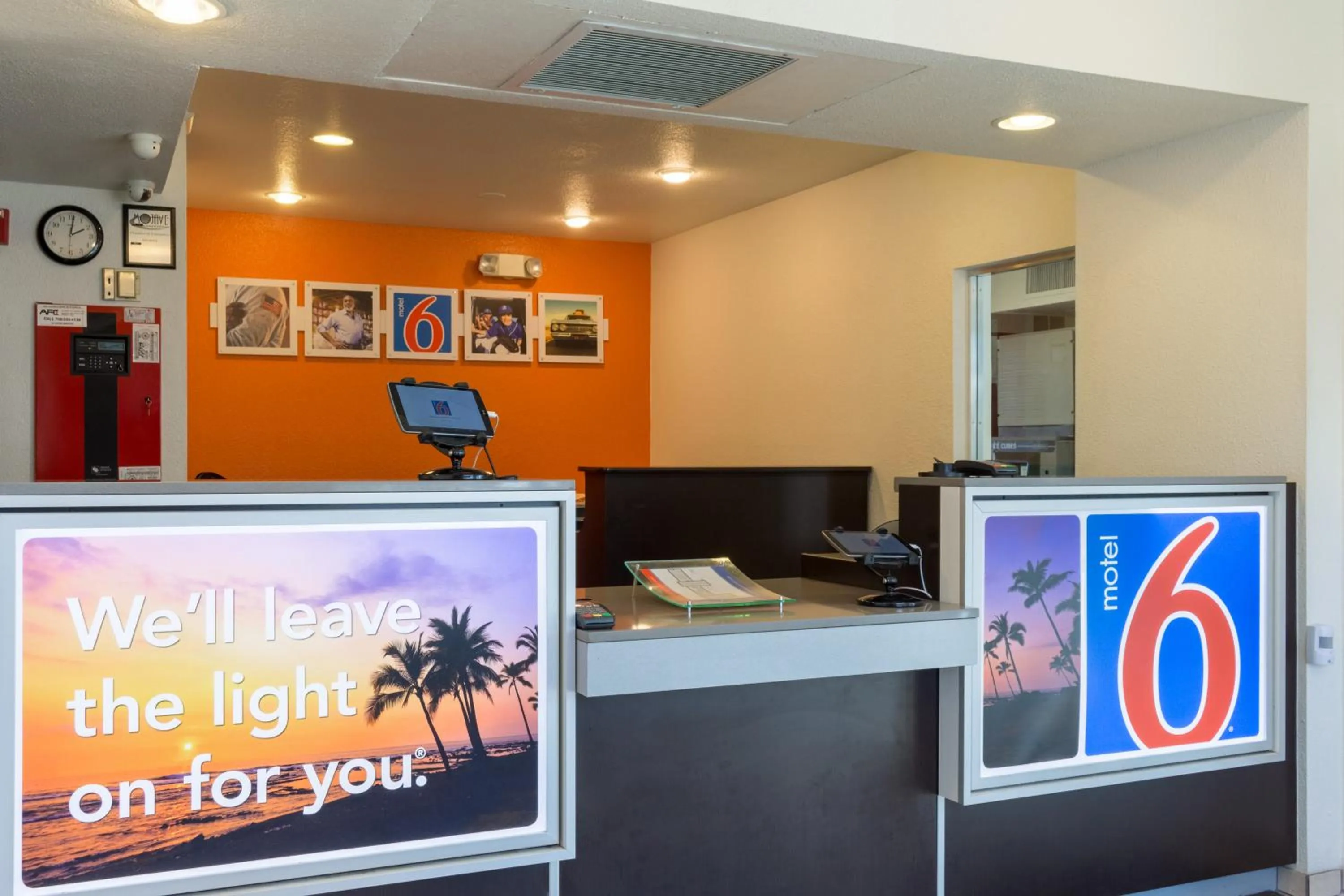 Lobby or reception in Motel 6-Mojave, CA - Airport