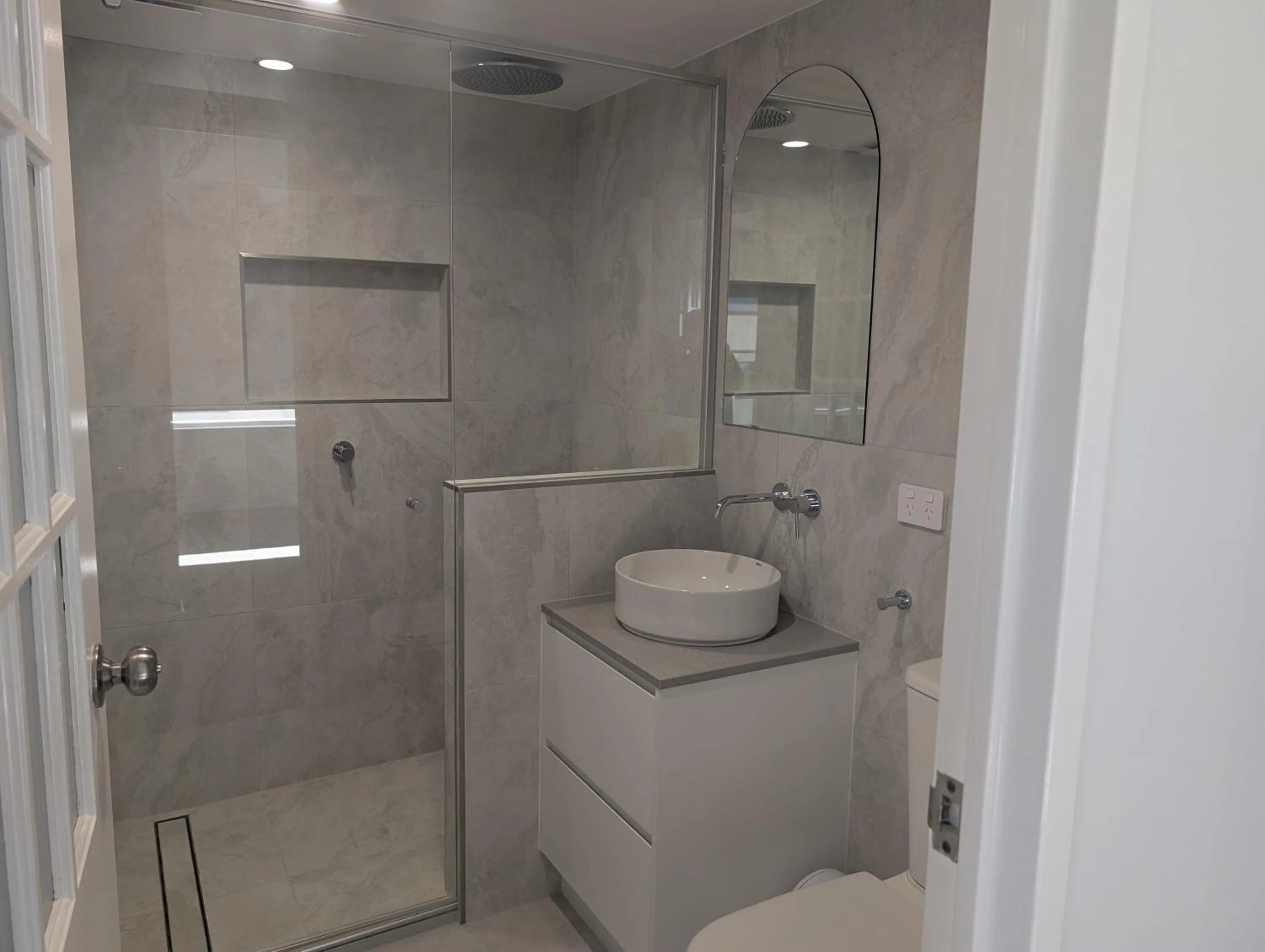 Pacific Surf Absolute Beachfront Apartments