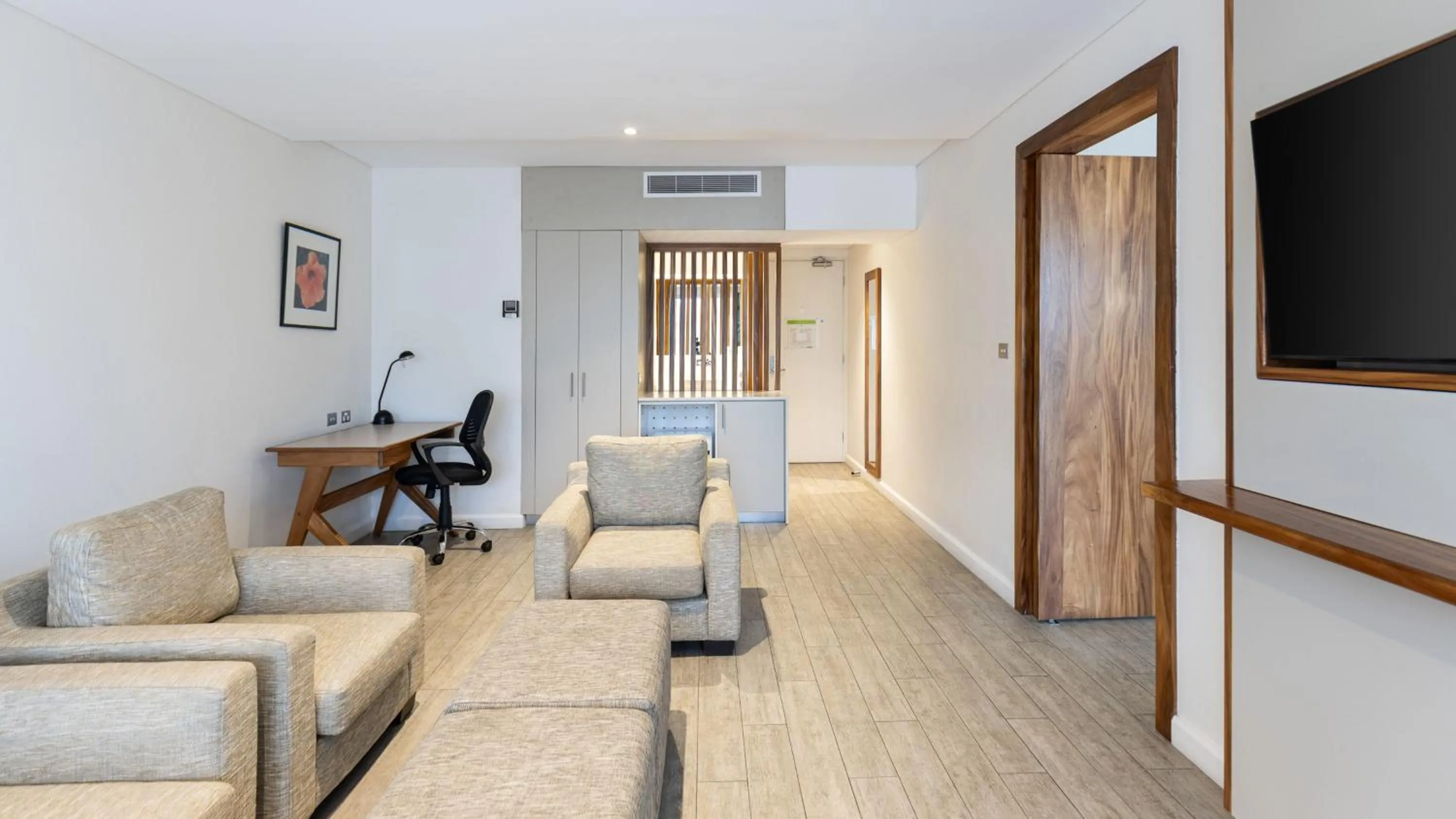 Photo of the whole room in Holiday Inn Suva by IHG