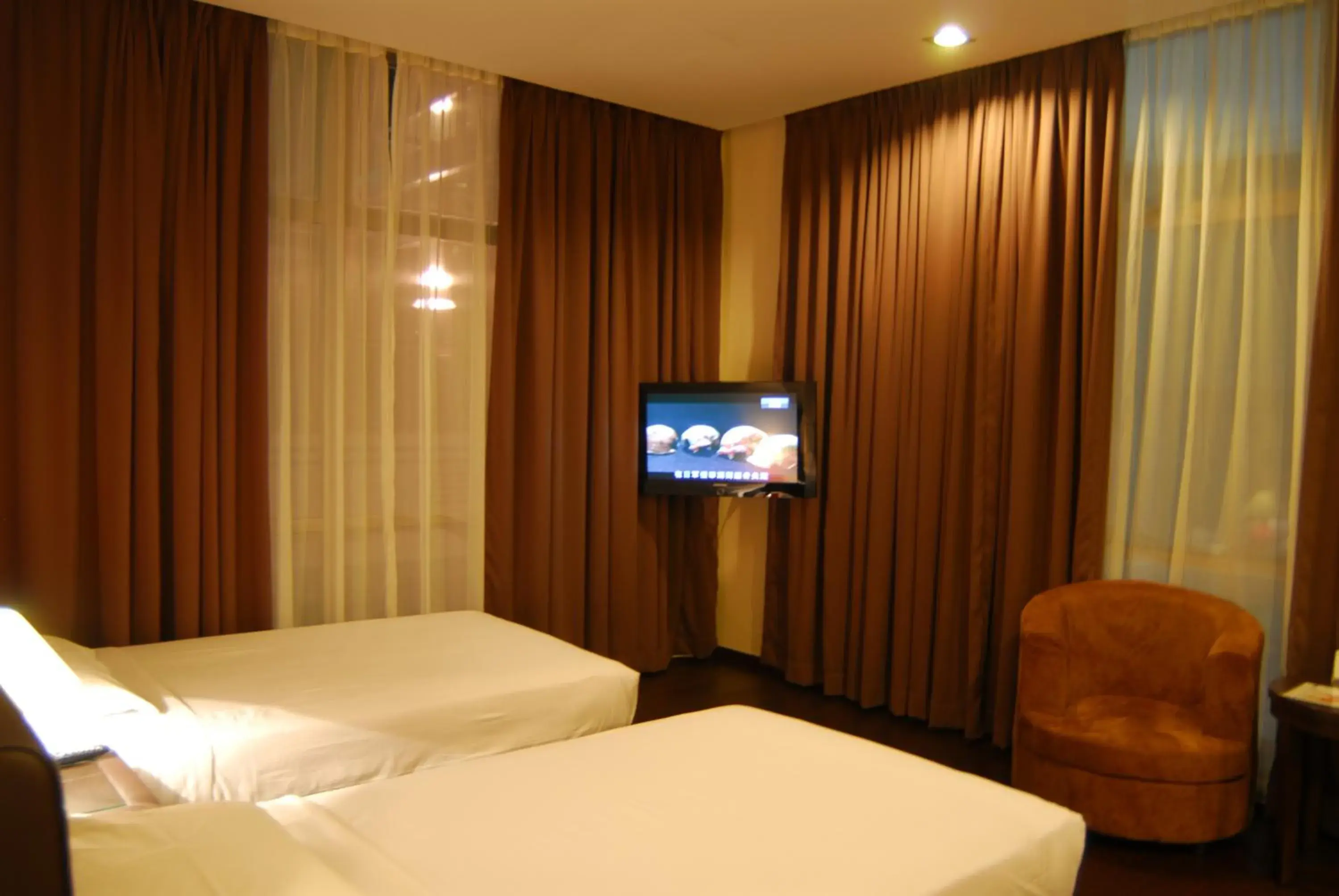 Bedroom, Bed in Manja Hotel