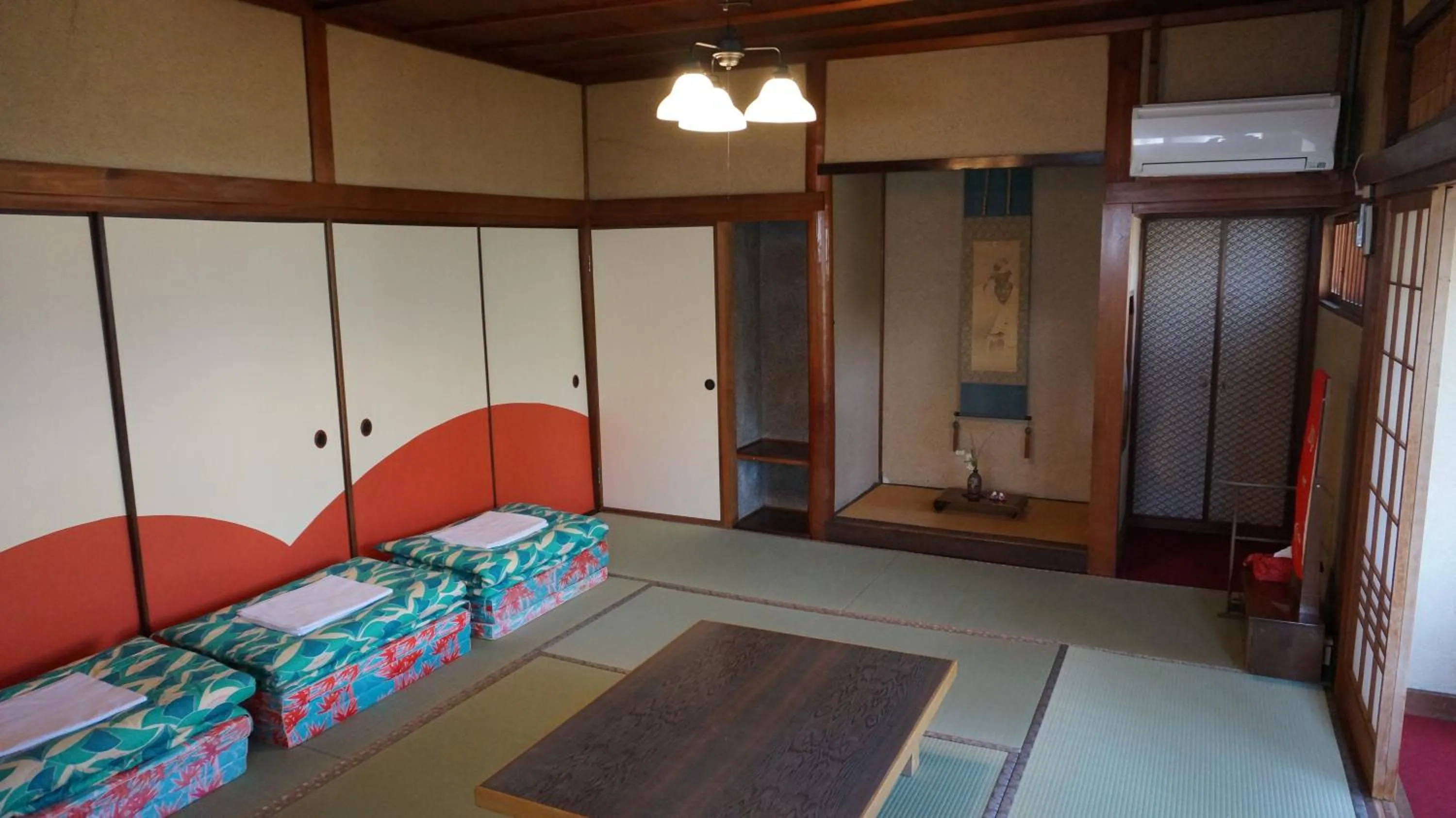 Japanese Guesthouse Kinosaki Wakayo (Female Only)