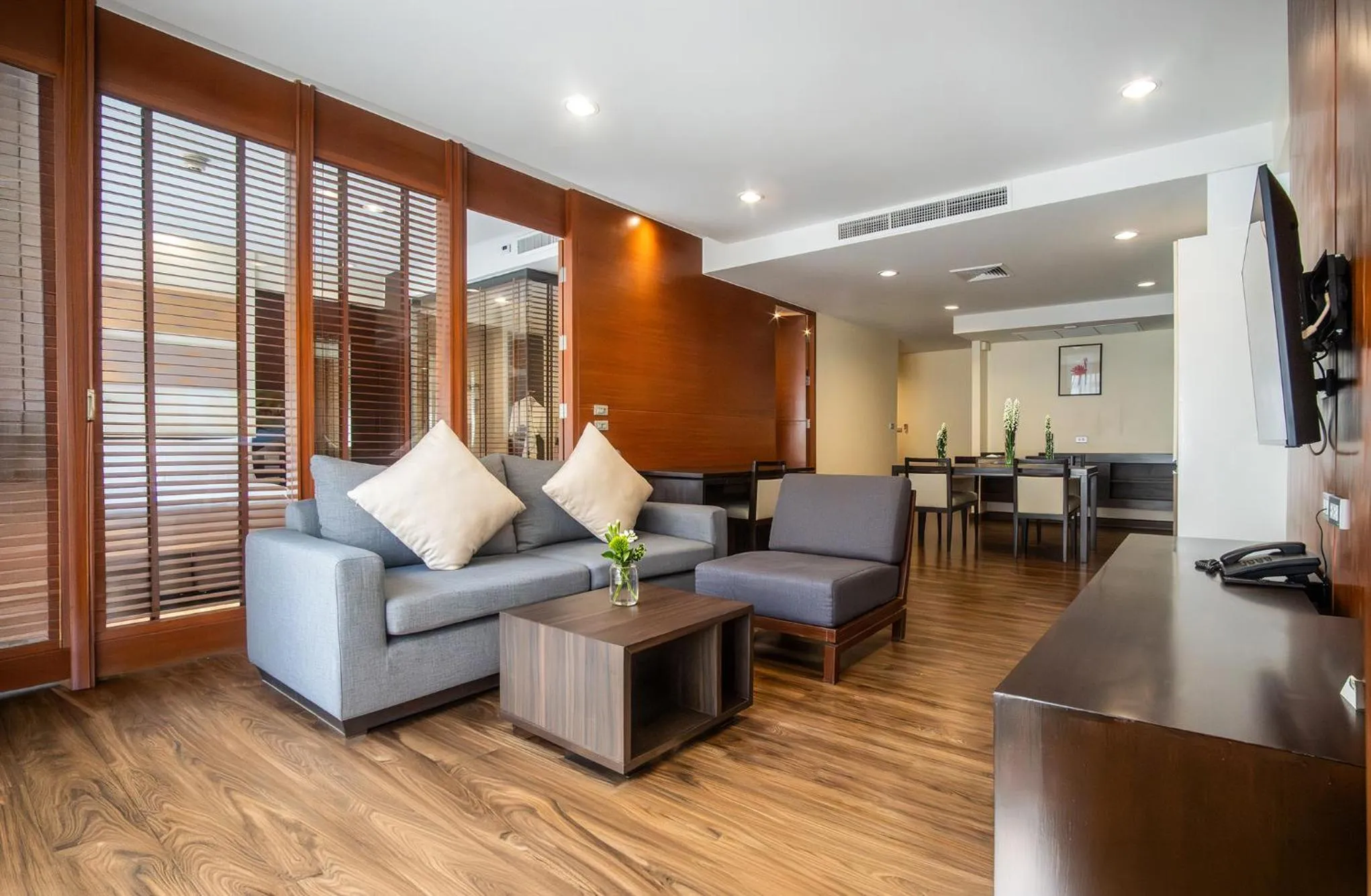 Living room in Amanta Hotel & Residence Ratchada