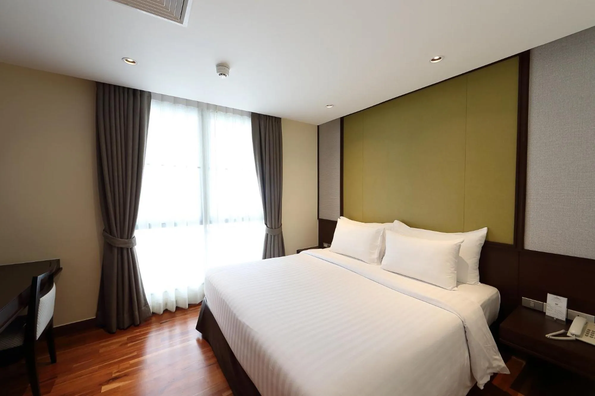 Bed in Amanta Hotel & Residence Ratchada