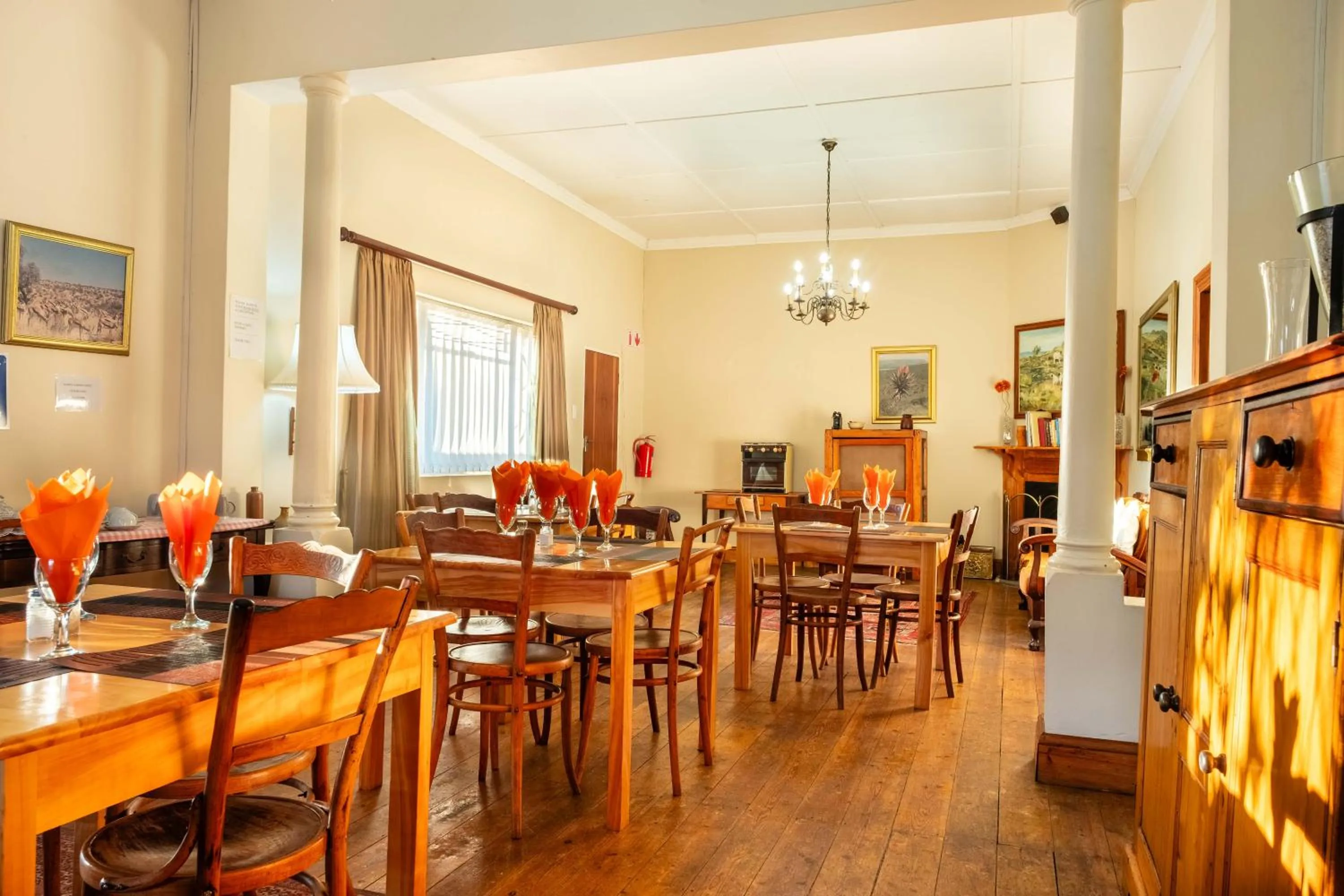 Karoo Ouberg Guest Lodge