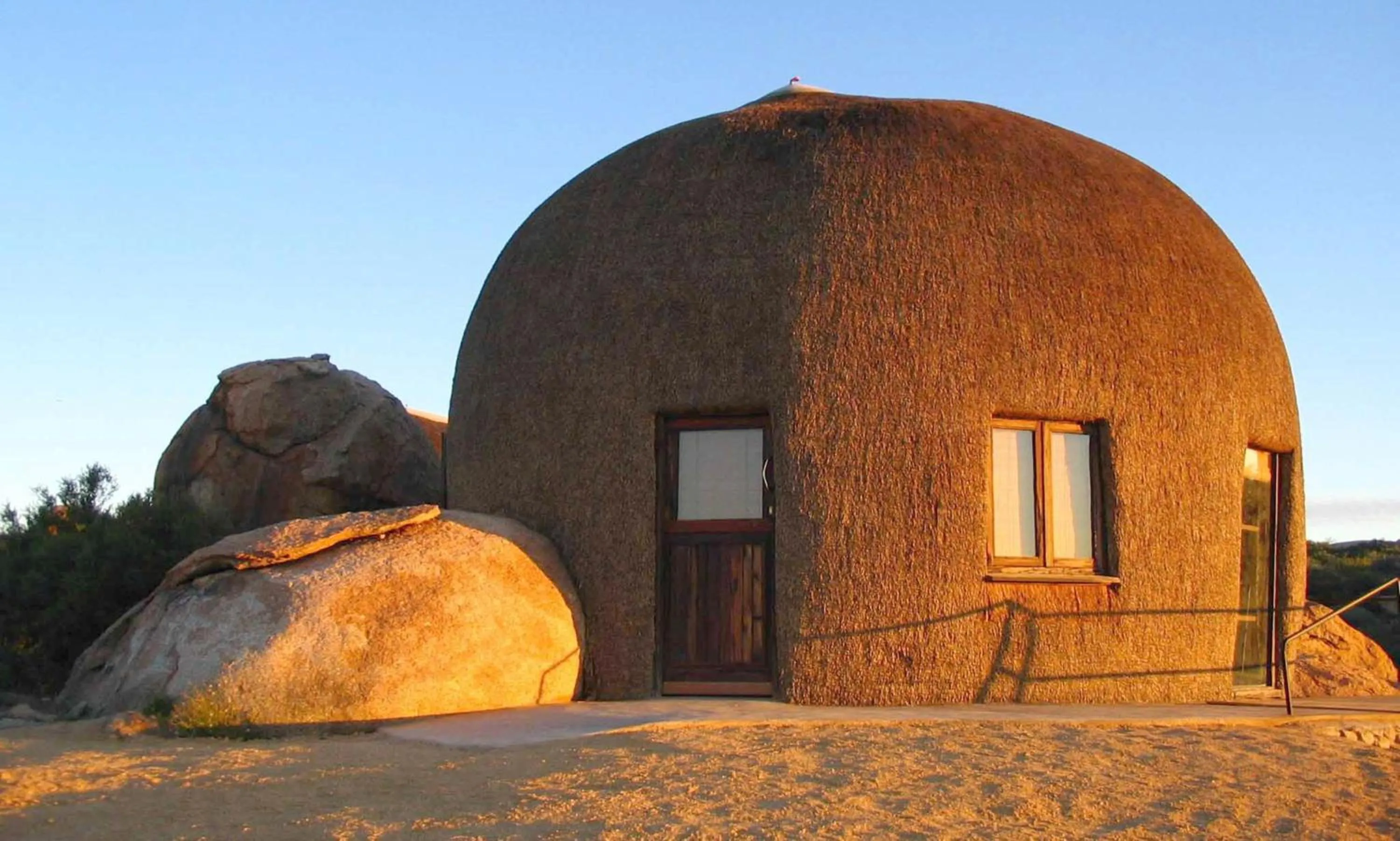 Facade/entrance in Naries Namakwa Retreat