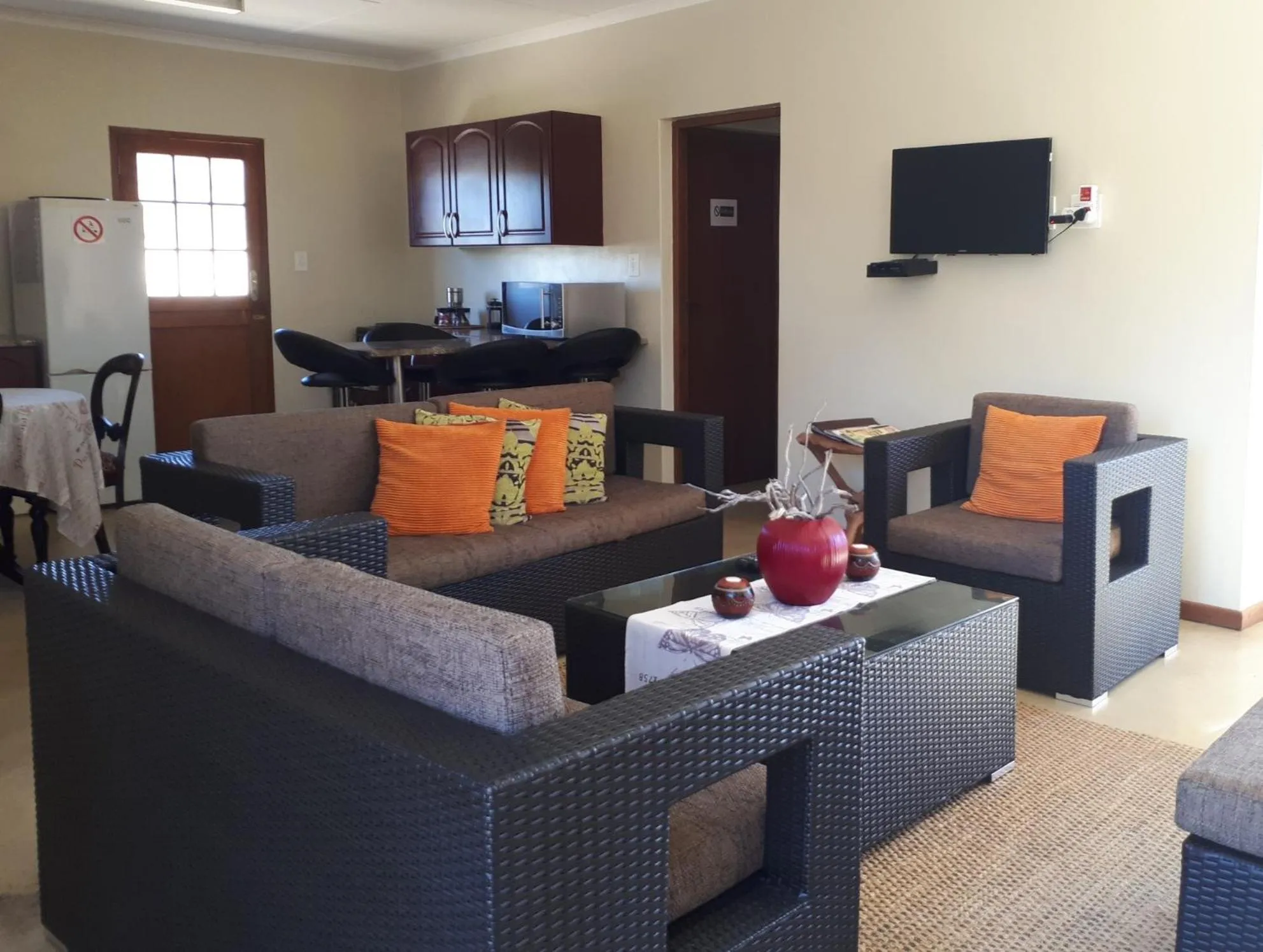 TV and multimedia in Naries Namakwa Retreat