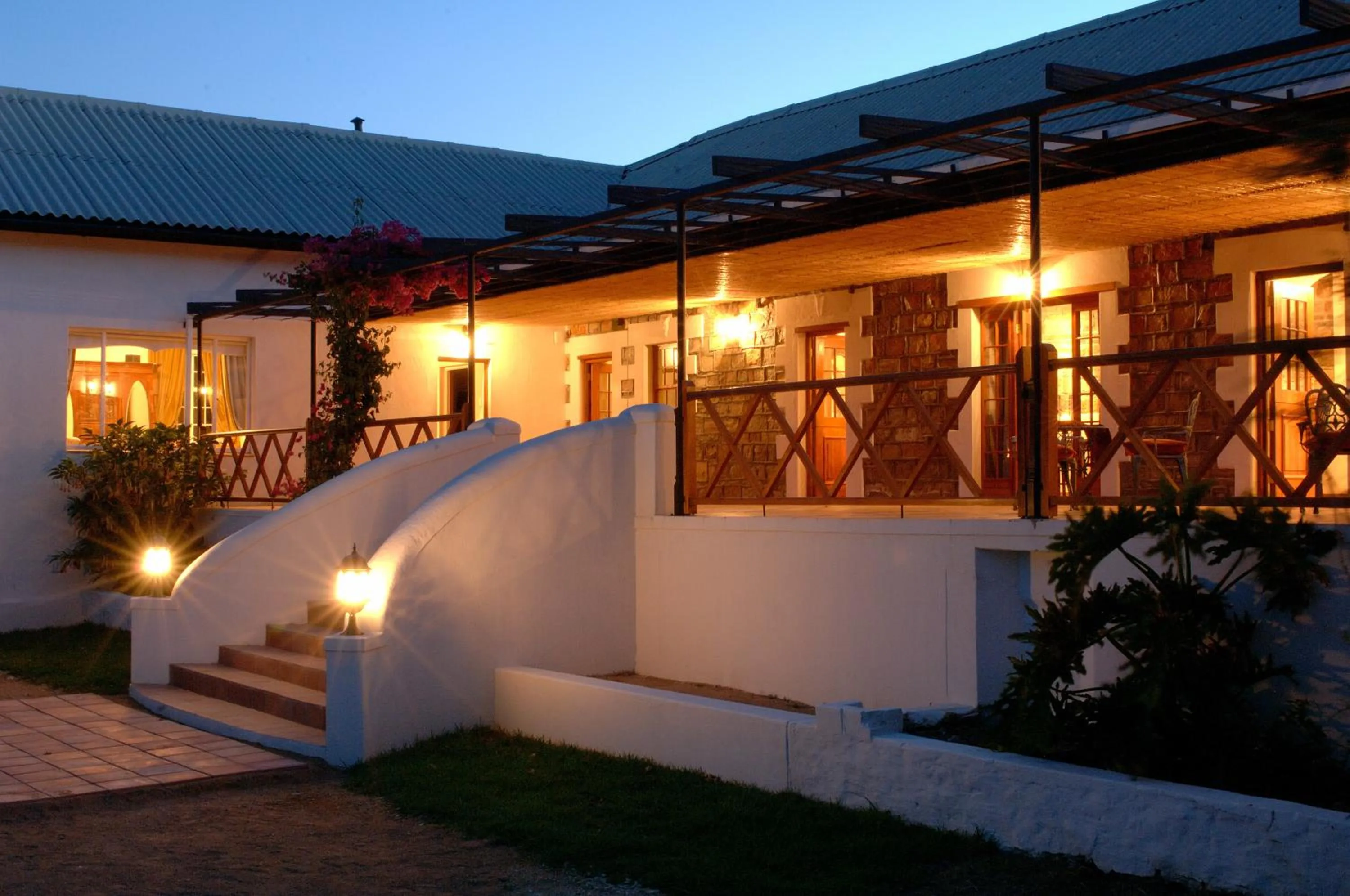 Facade/entrance in Naries Namakwa Retreat