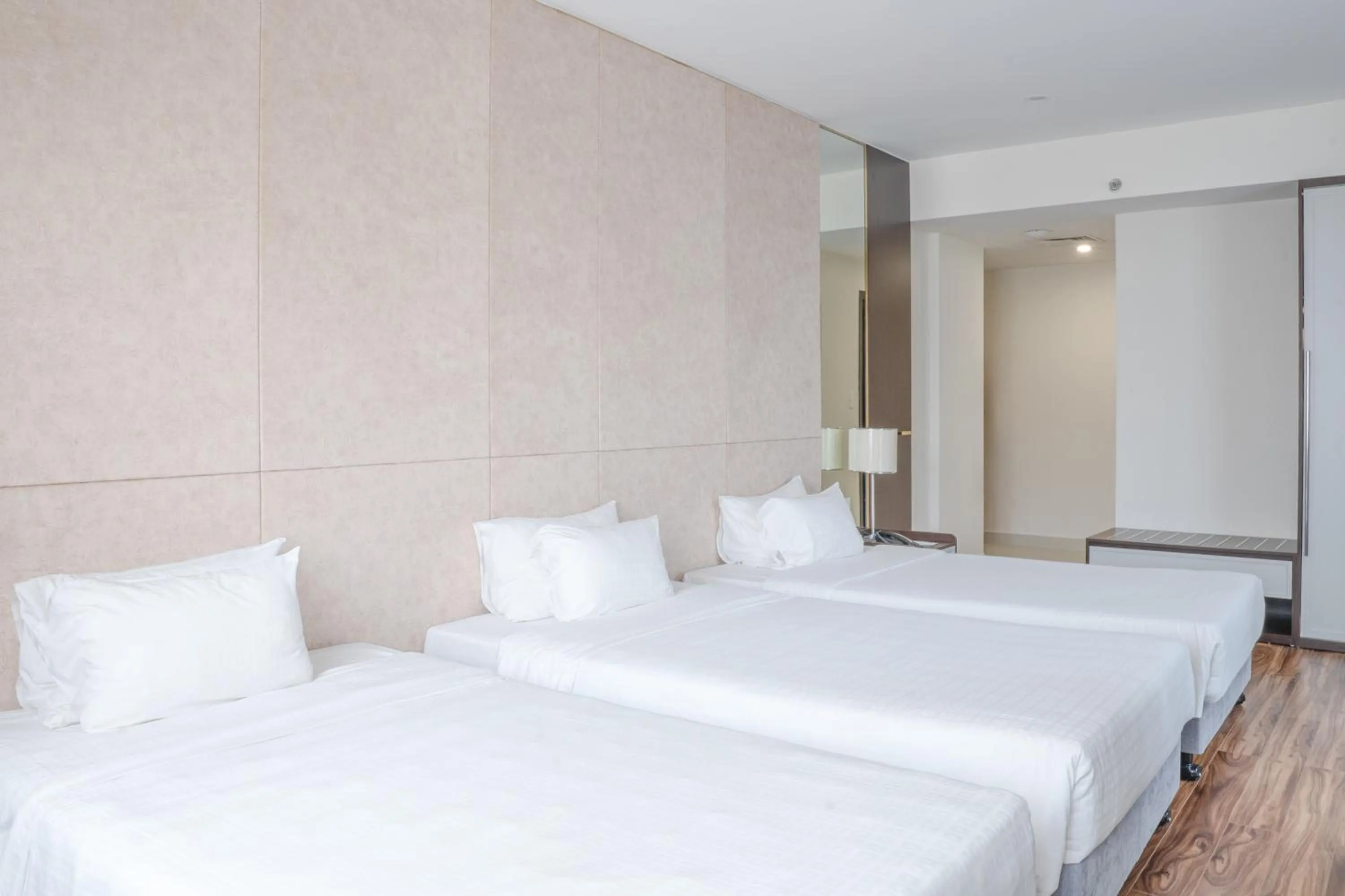 Bed in Bao Son International Hotel