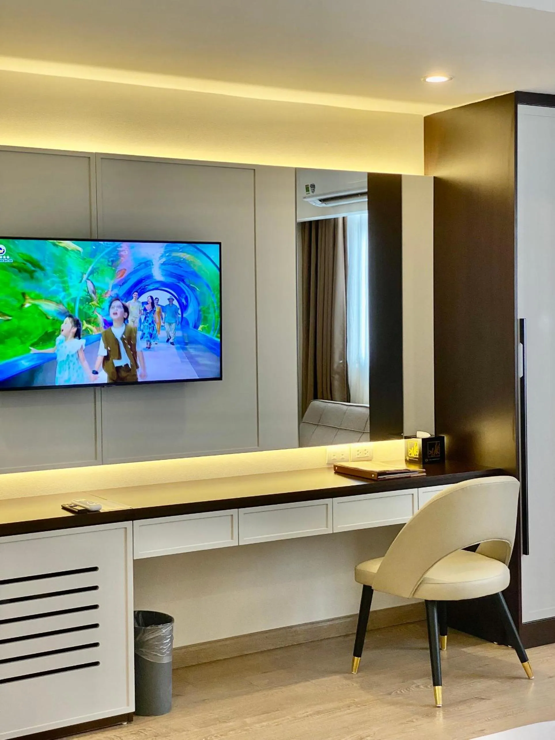 Deluxe Double or Twin Room - single occupancy in Bao Son International Hotel