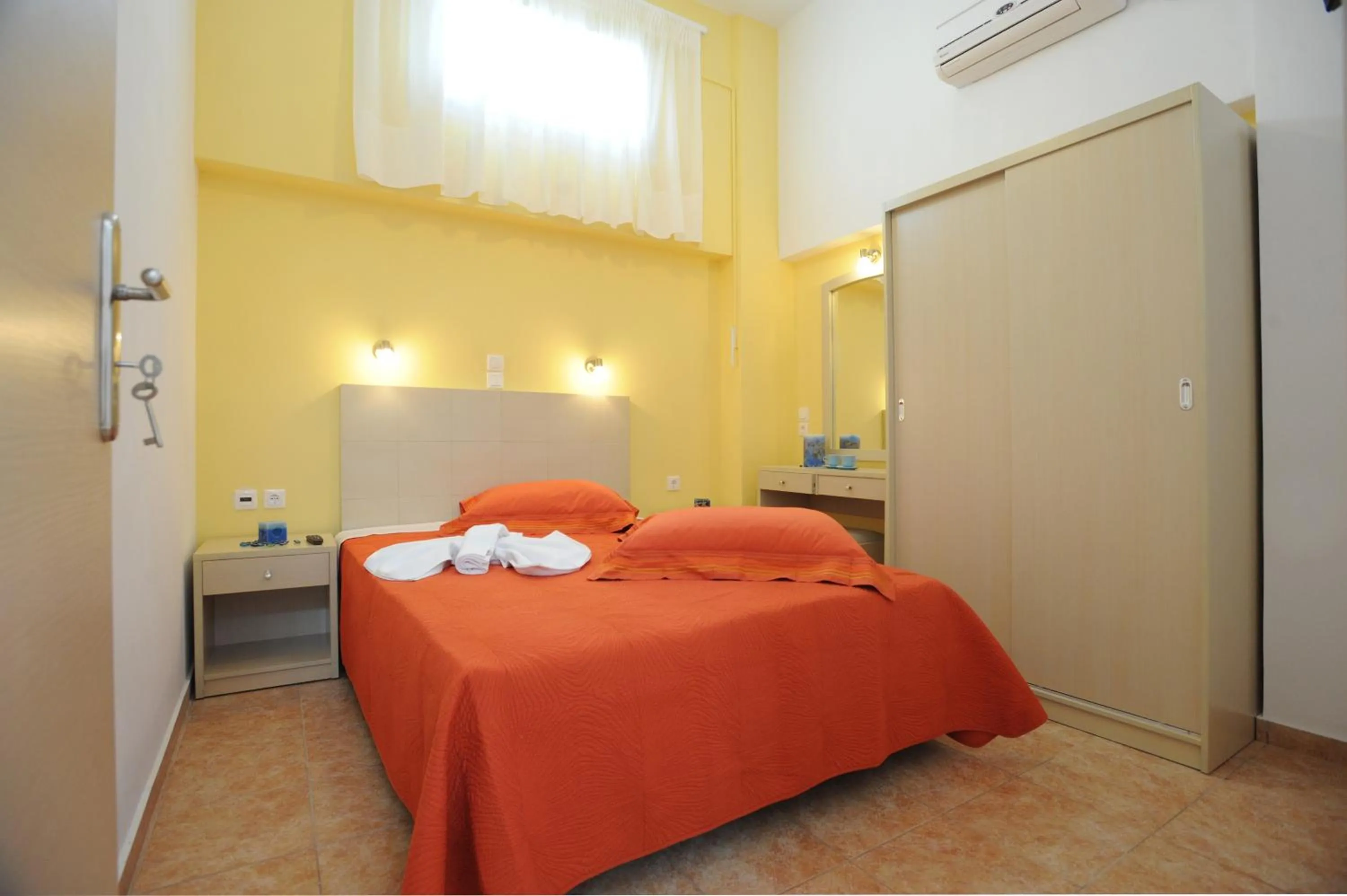 Bed in Aigaio Studios tinos