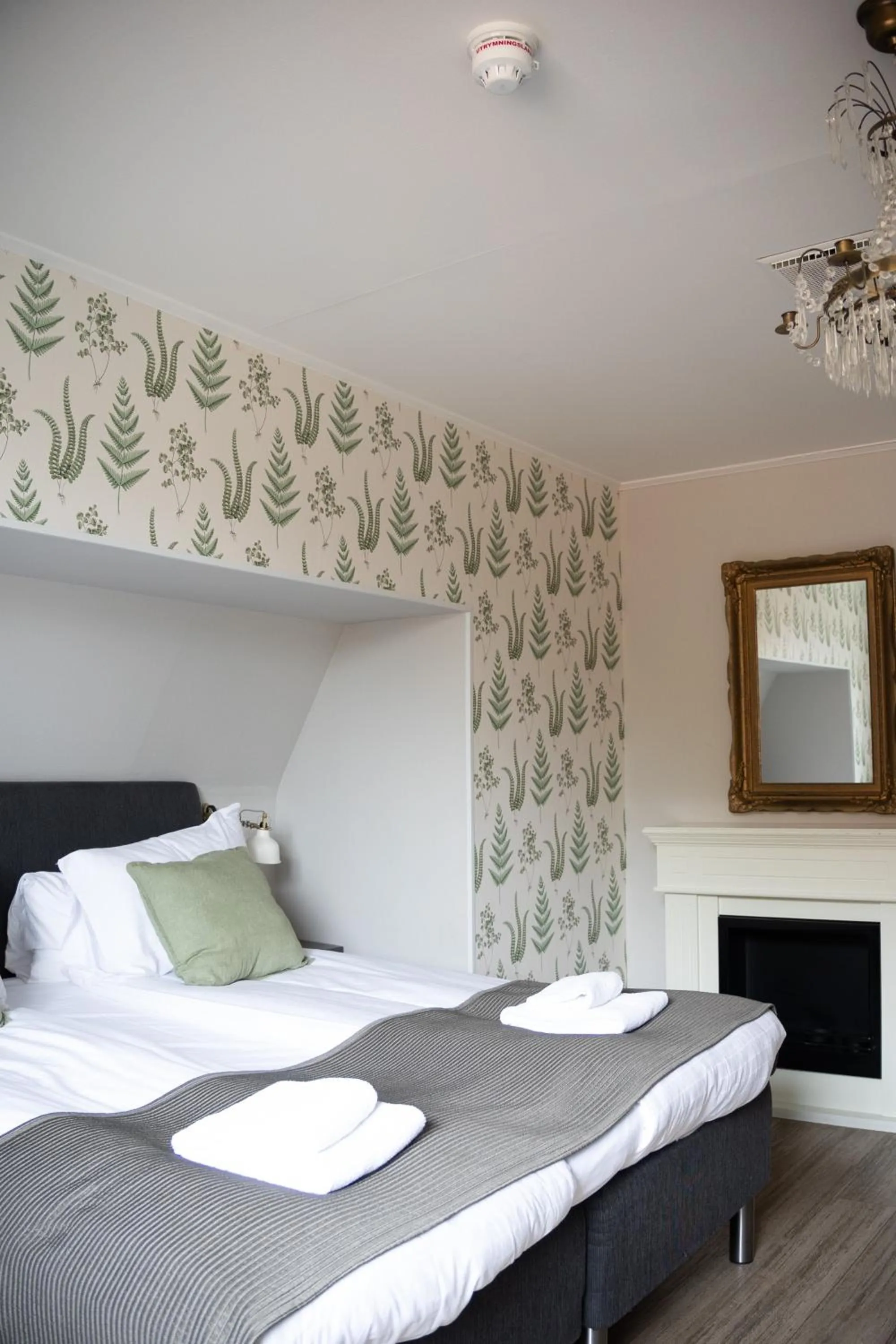 Bed in Hotell Esplanad