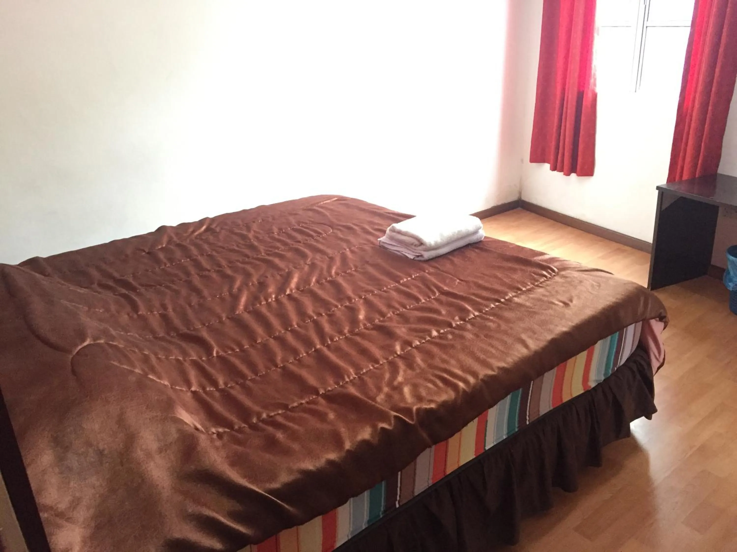 Bed in Golden Night Hotel Cameron Highlands