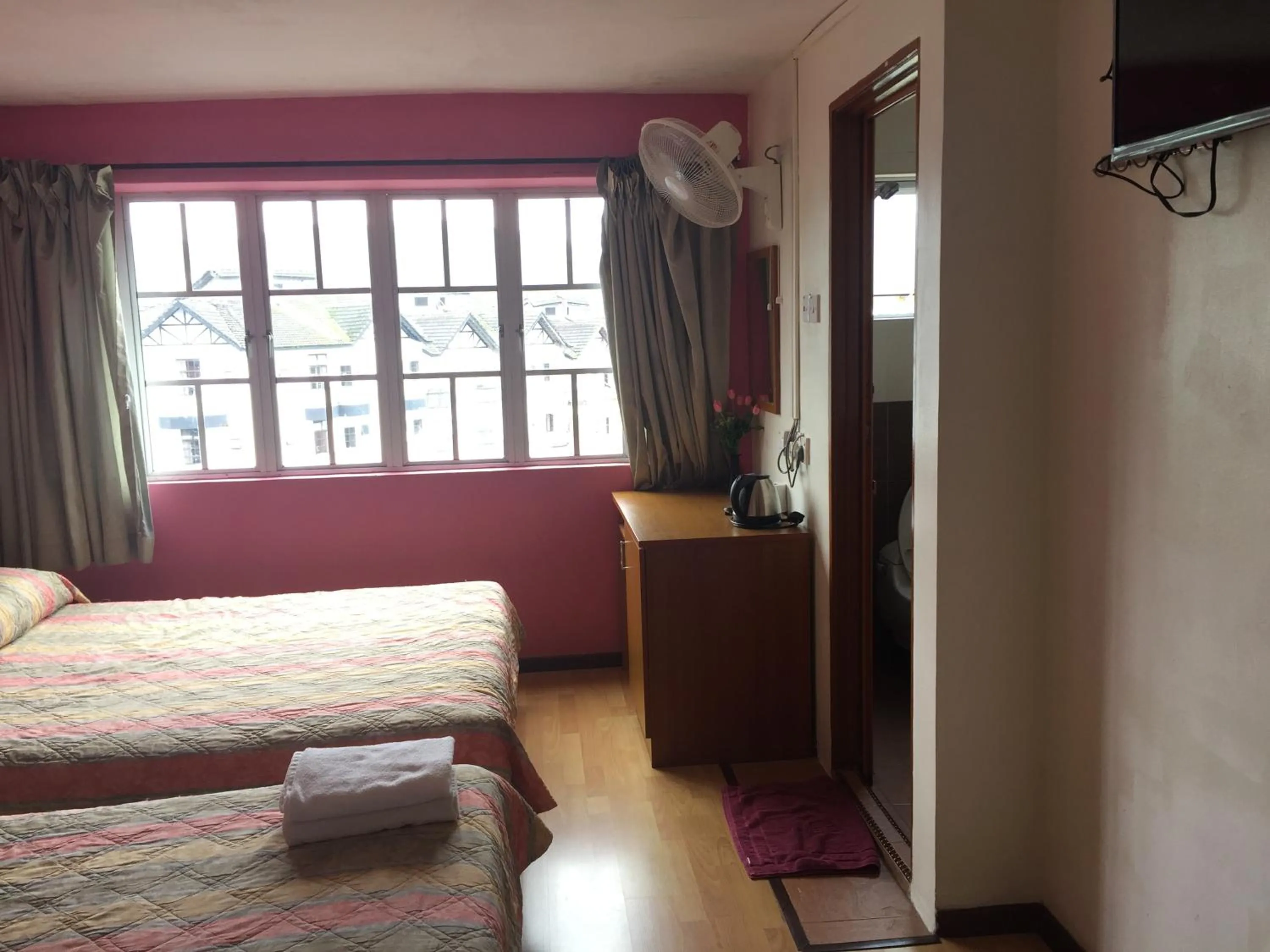 Bed in Golden Night Hotel Cameron Highlands