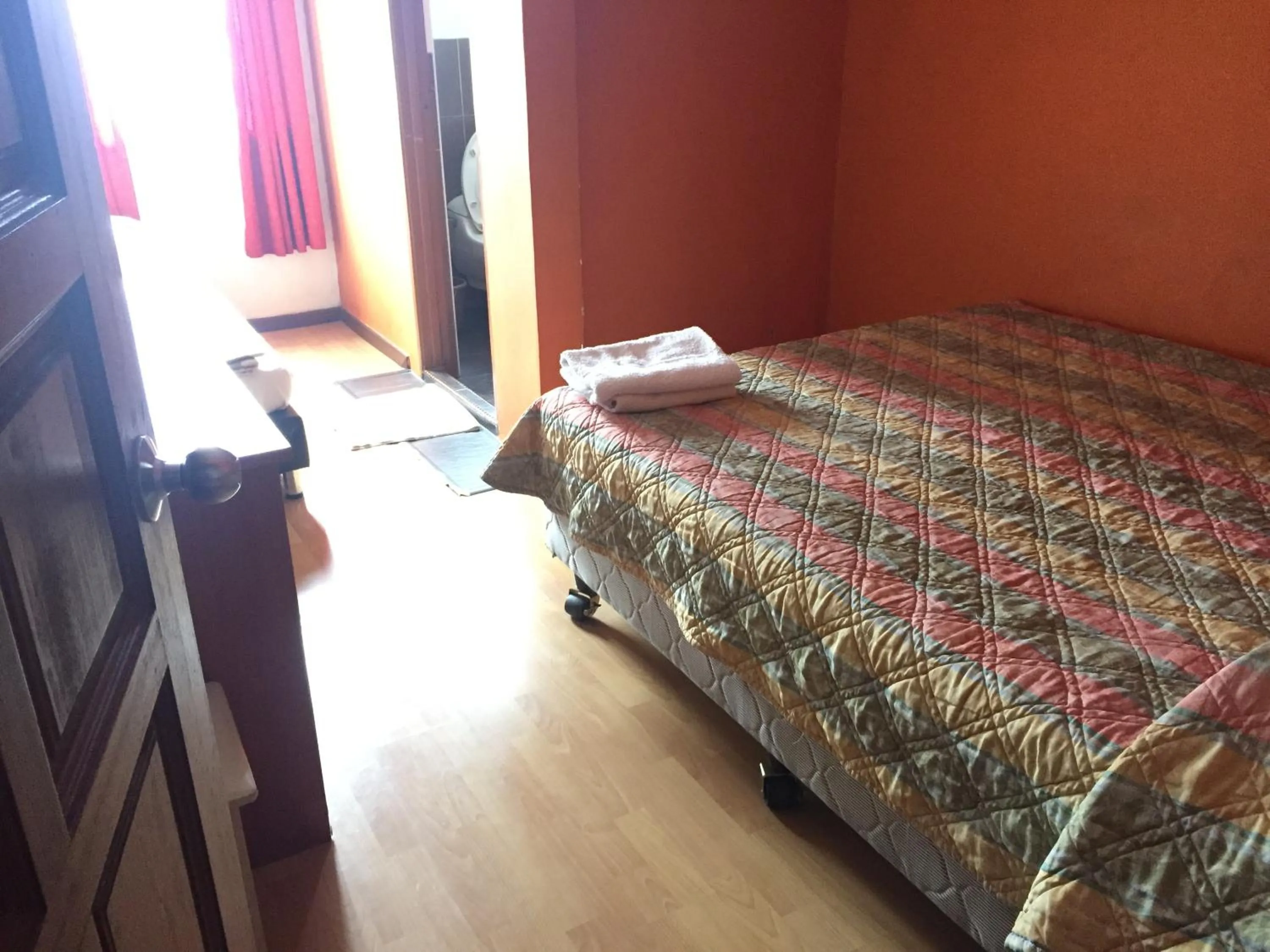 Bed in Golden Night Hotel Cameron Highlands