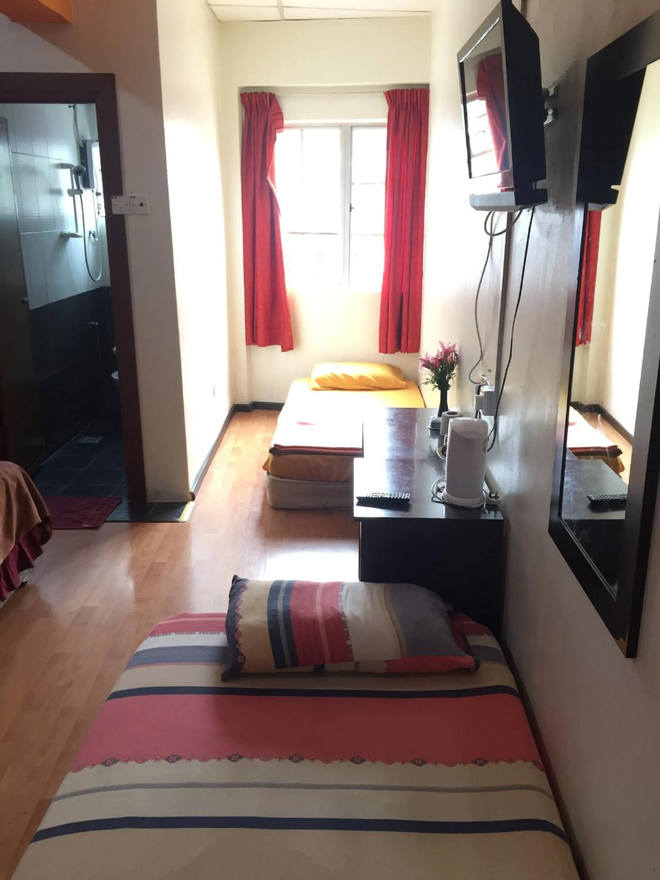 Bed in Golden Night Hotel Cameron Highlands